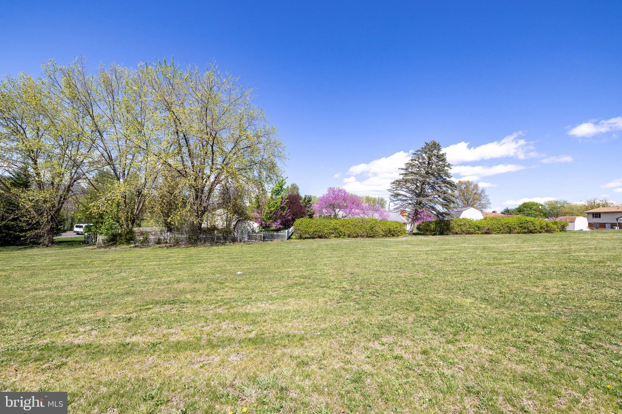 FW EPPARD & SON - Land