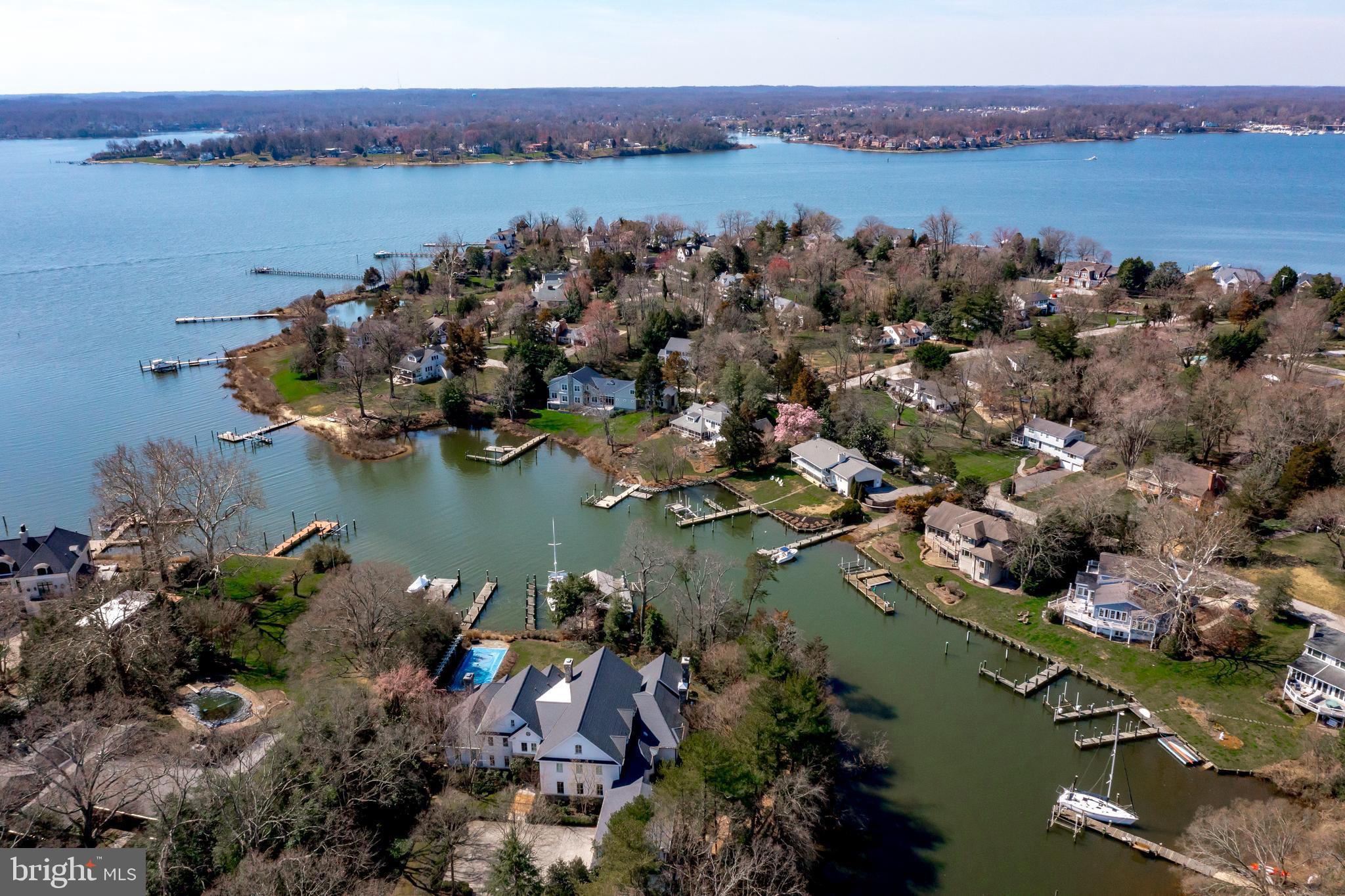 WILD ROSE SHORES - Residential