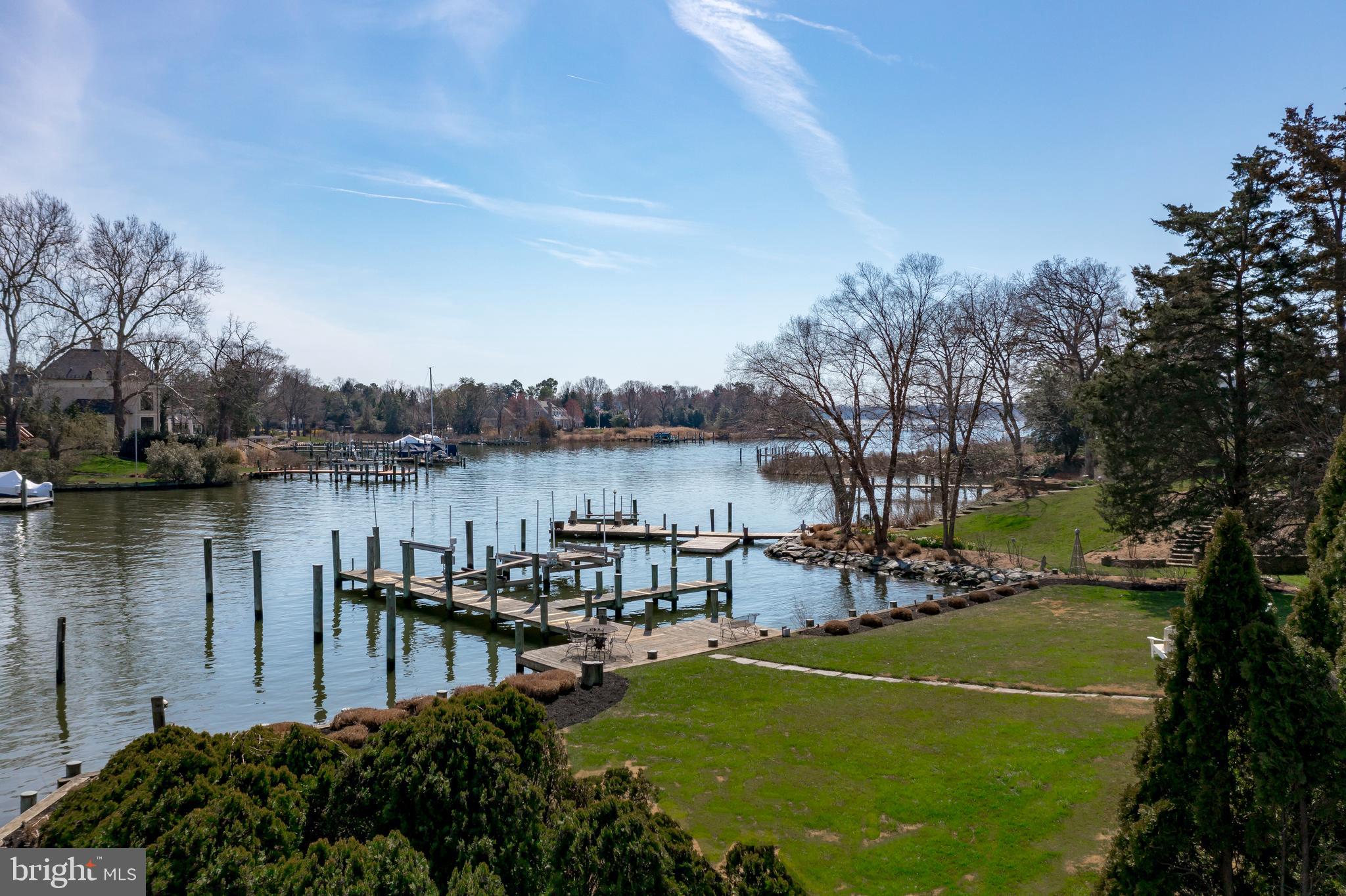 WILD ROSE SHORES - Residential