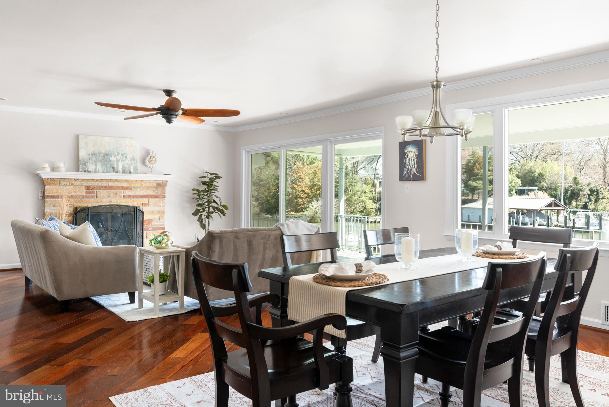 WILD ROSE SHORES - Residential