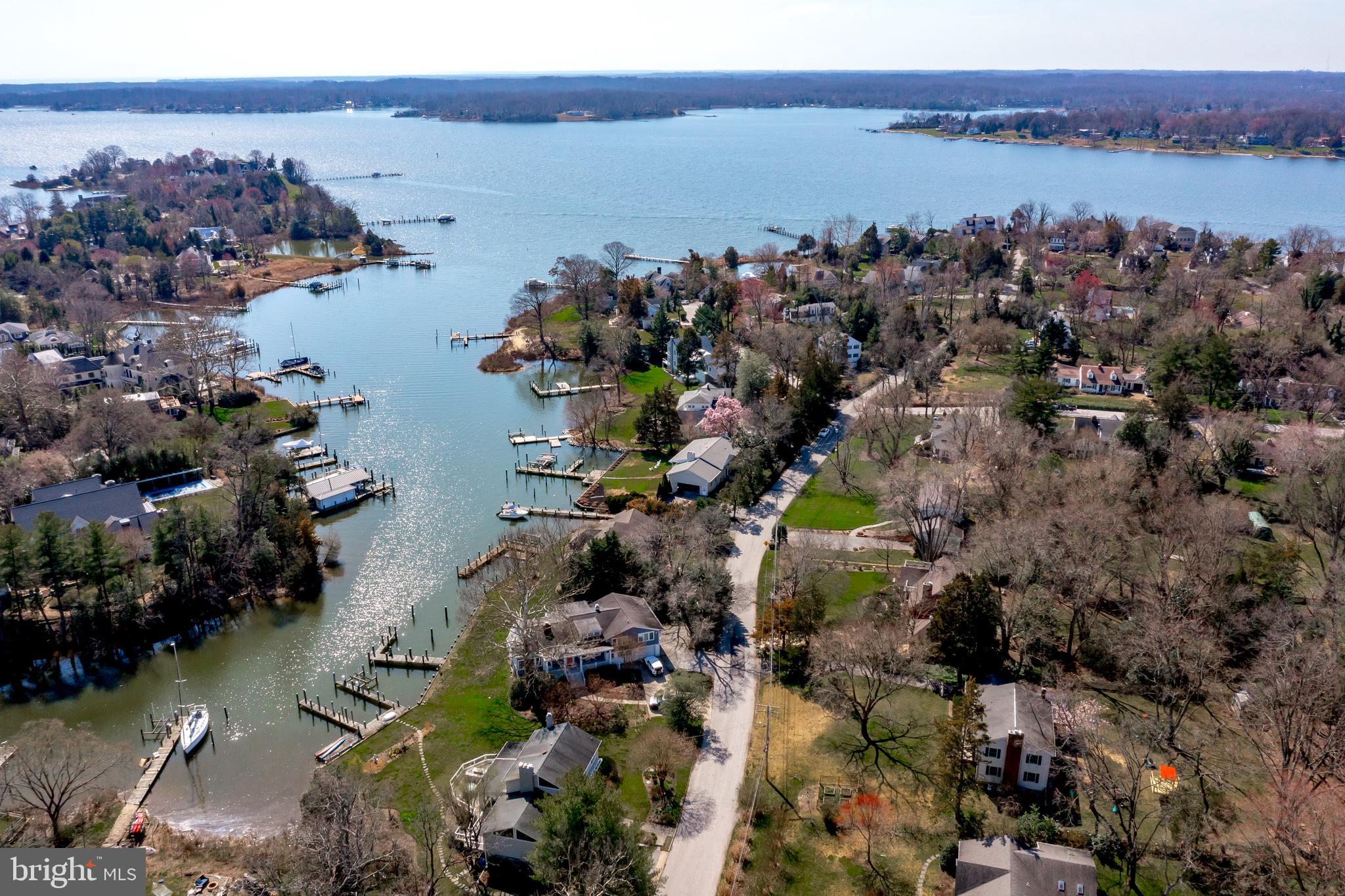 WILD ROSE SHORES - Residential