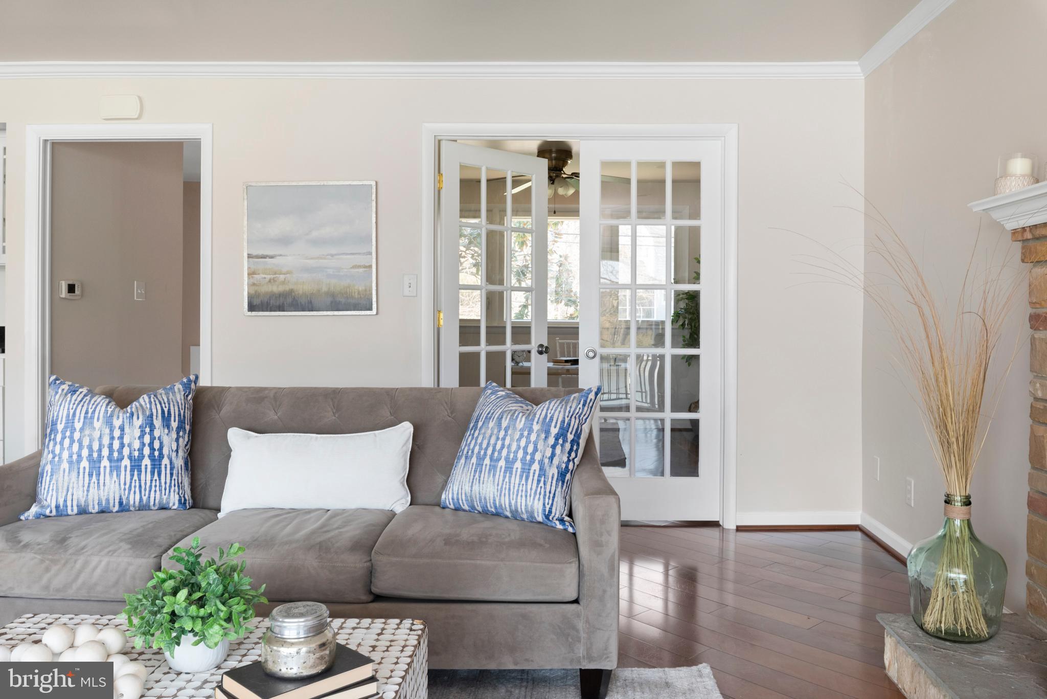 WILD ROSE SHORES - Residential