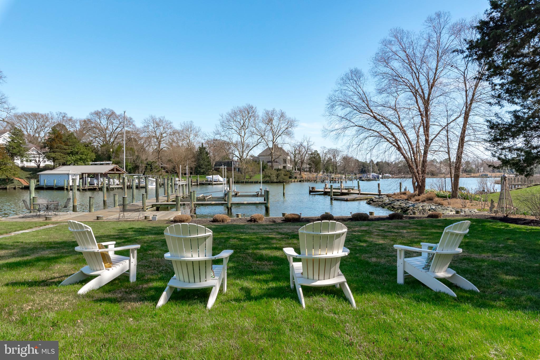 WILD ROSE SHORES - Residential