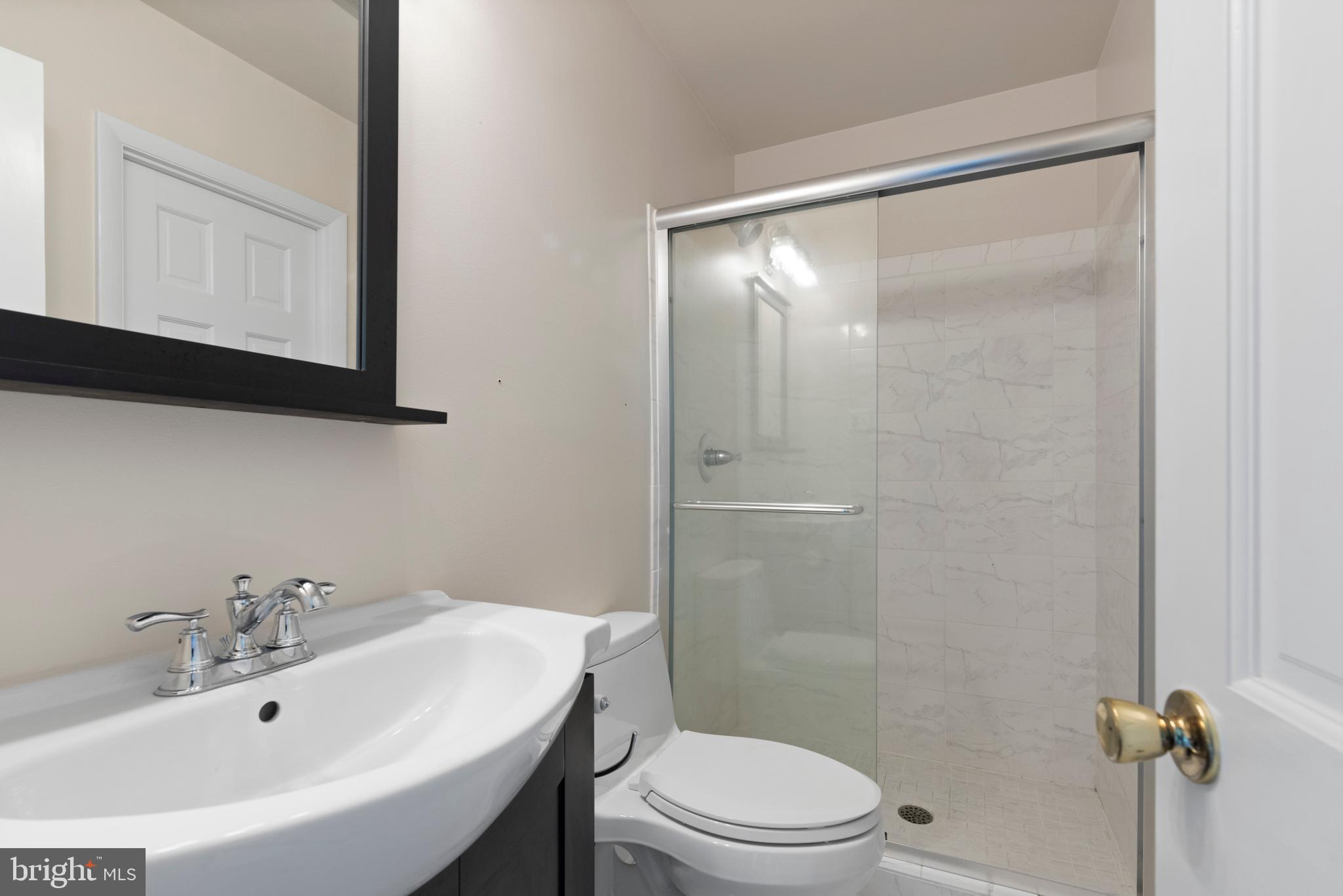 WILD ROSE SHORES - Residential