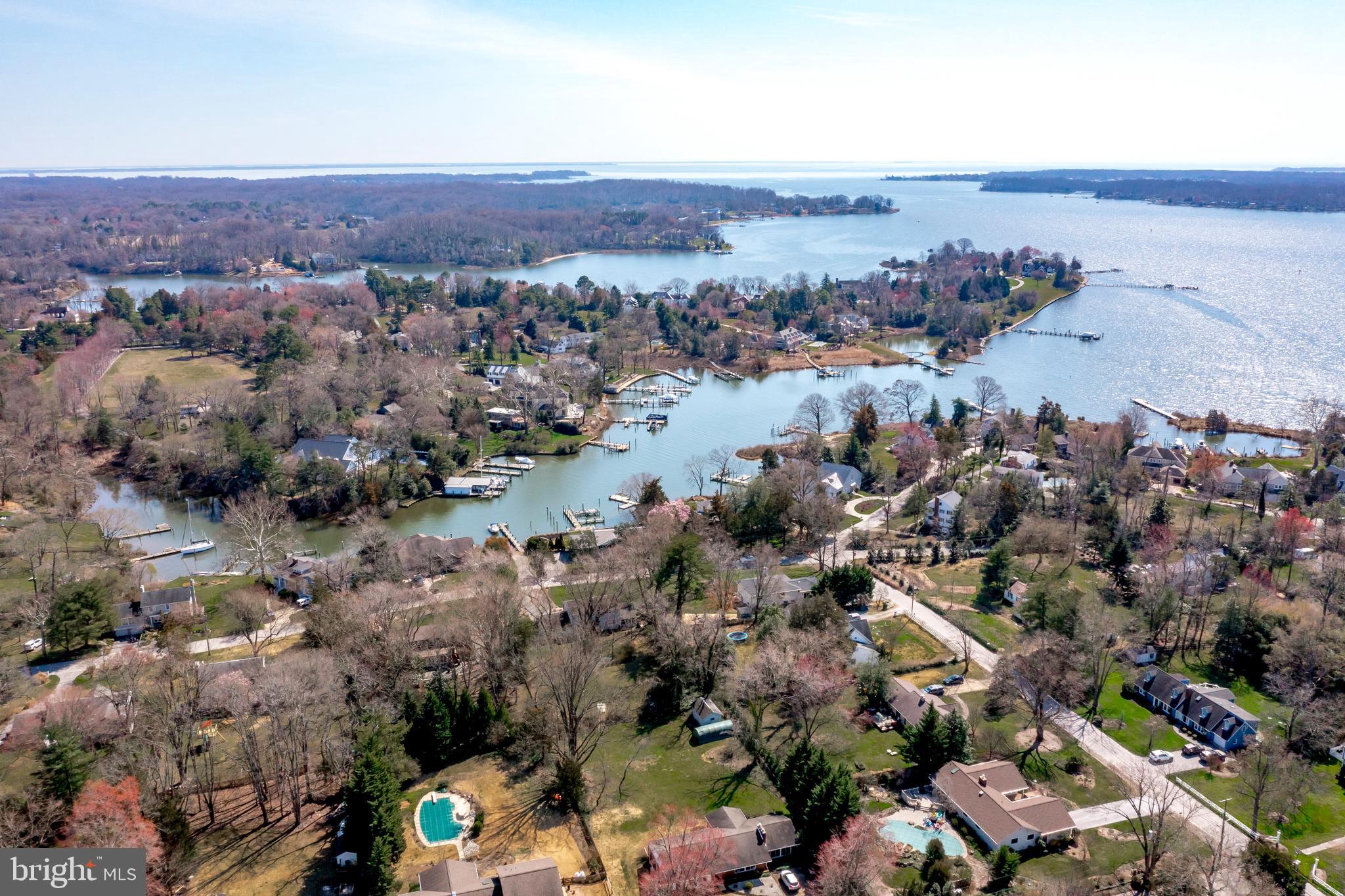 WILD ROSE SHORES - Residential