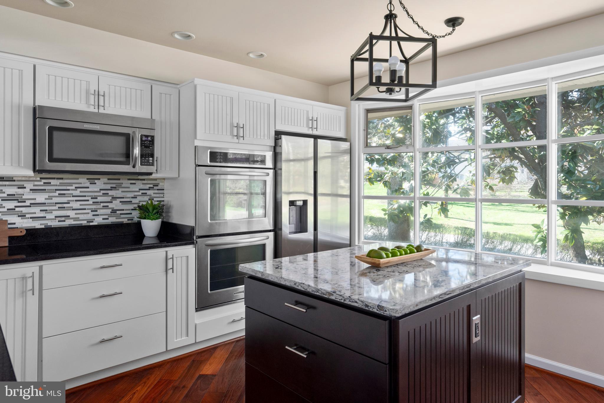 WILD ROSE SHORES - Residential