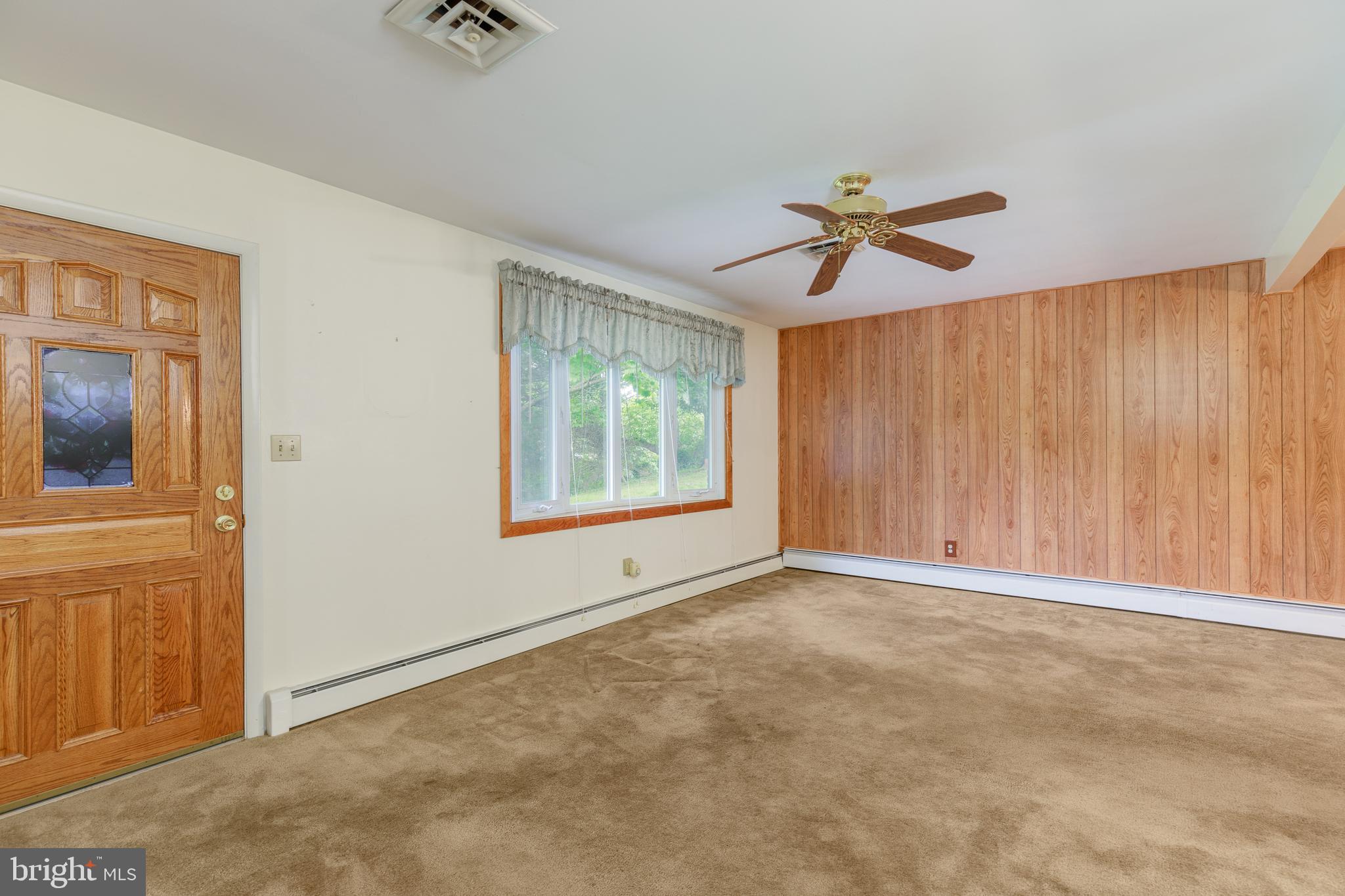 JARRETTSVILLE - Residential