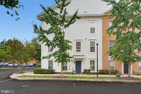 Photo of 3927 Old Dominion Boulevard, ALEXANDRIA, VA 22305 (MLS # VAAX2065620)