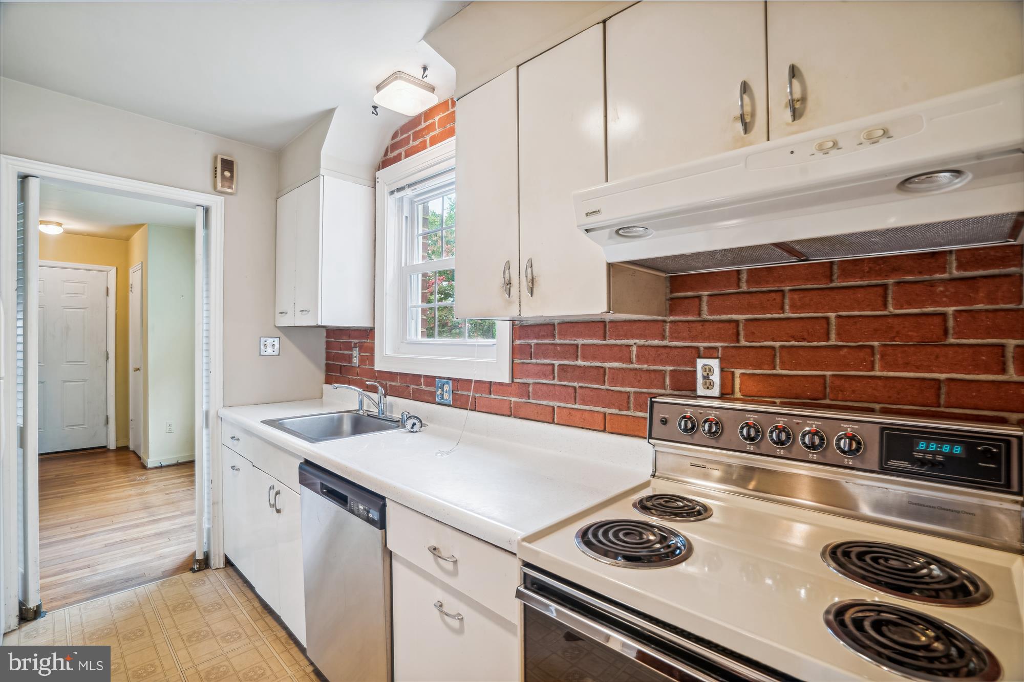 STEPHEN KNOLLS - Residential