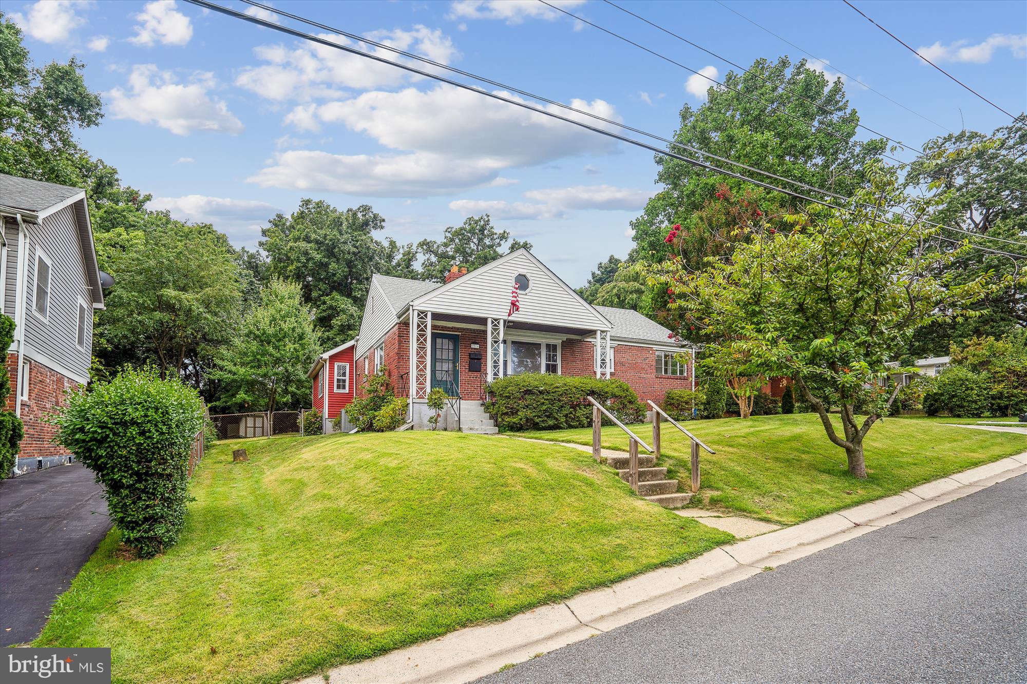 STEPHEN KNOLLS - Residential