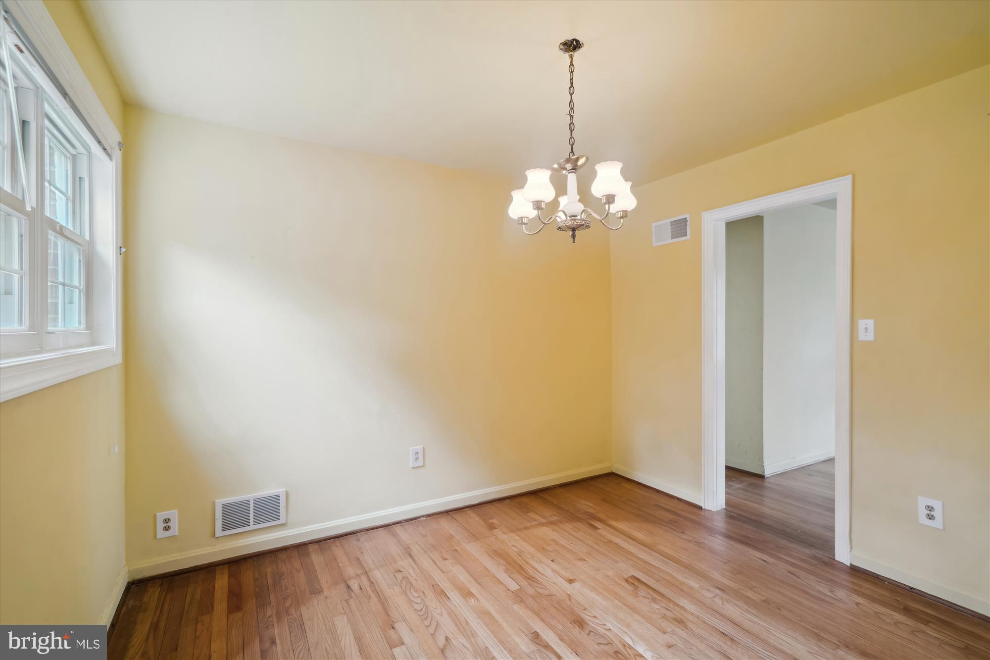 STEPHEN KNOLLS - Residential