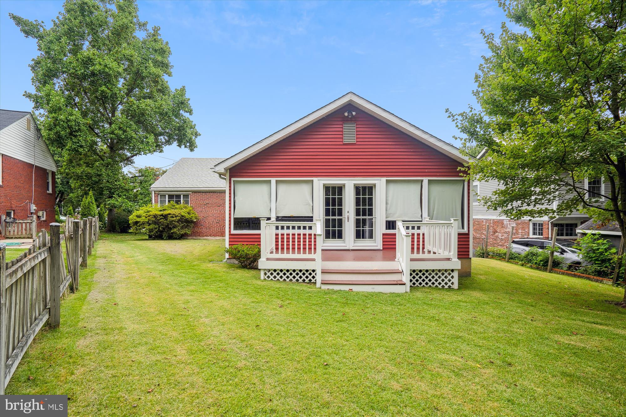 STEPHEN KNOLLS - Residential