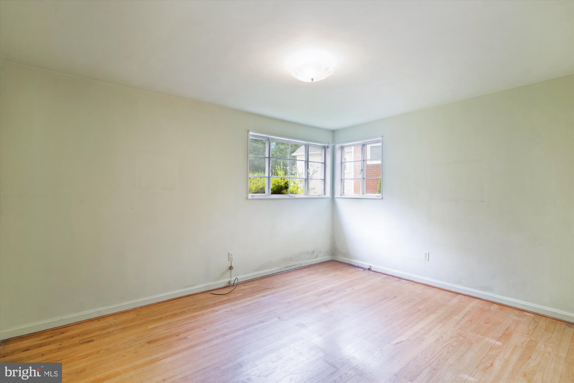 STEPHEN KNOLLS - Residential