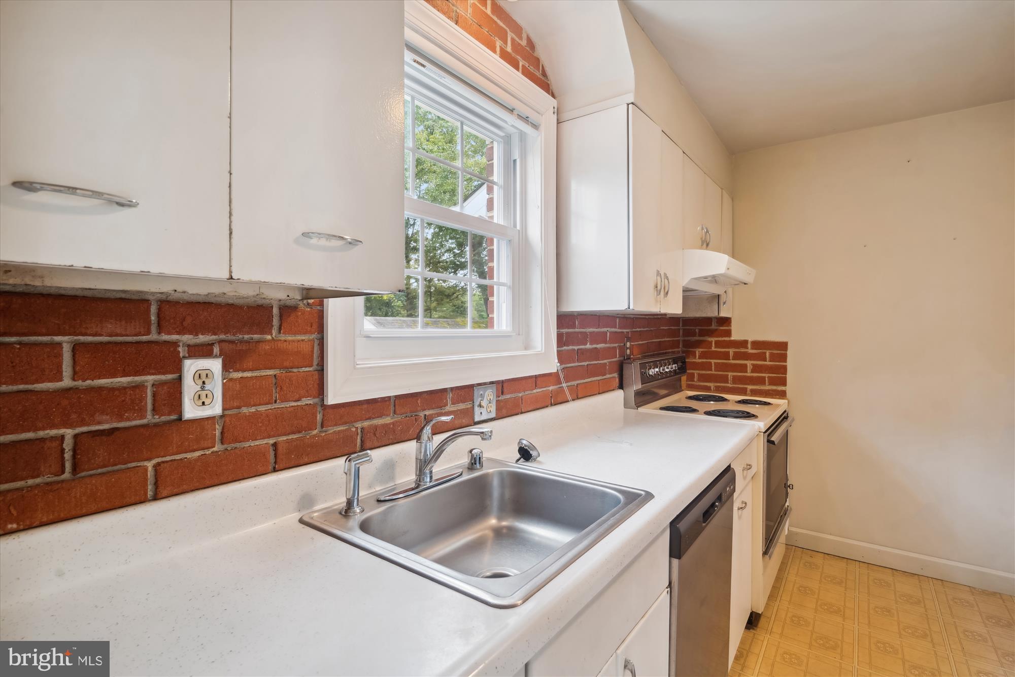 STEPHEN KNOLLS - Residential