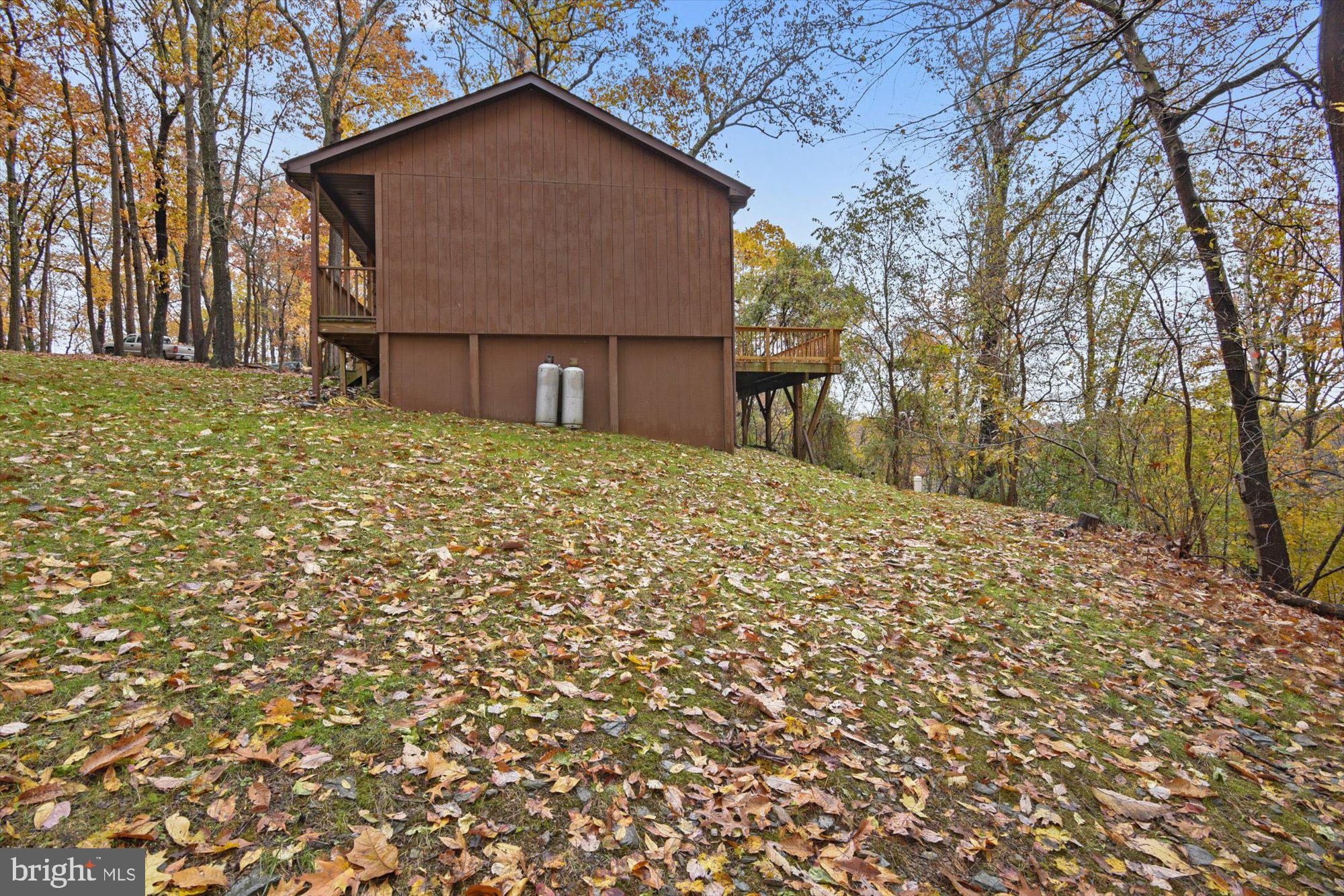 INDIAN HILLS - Residential