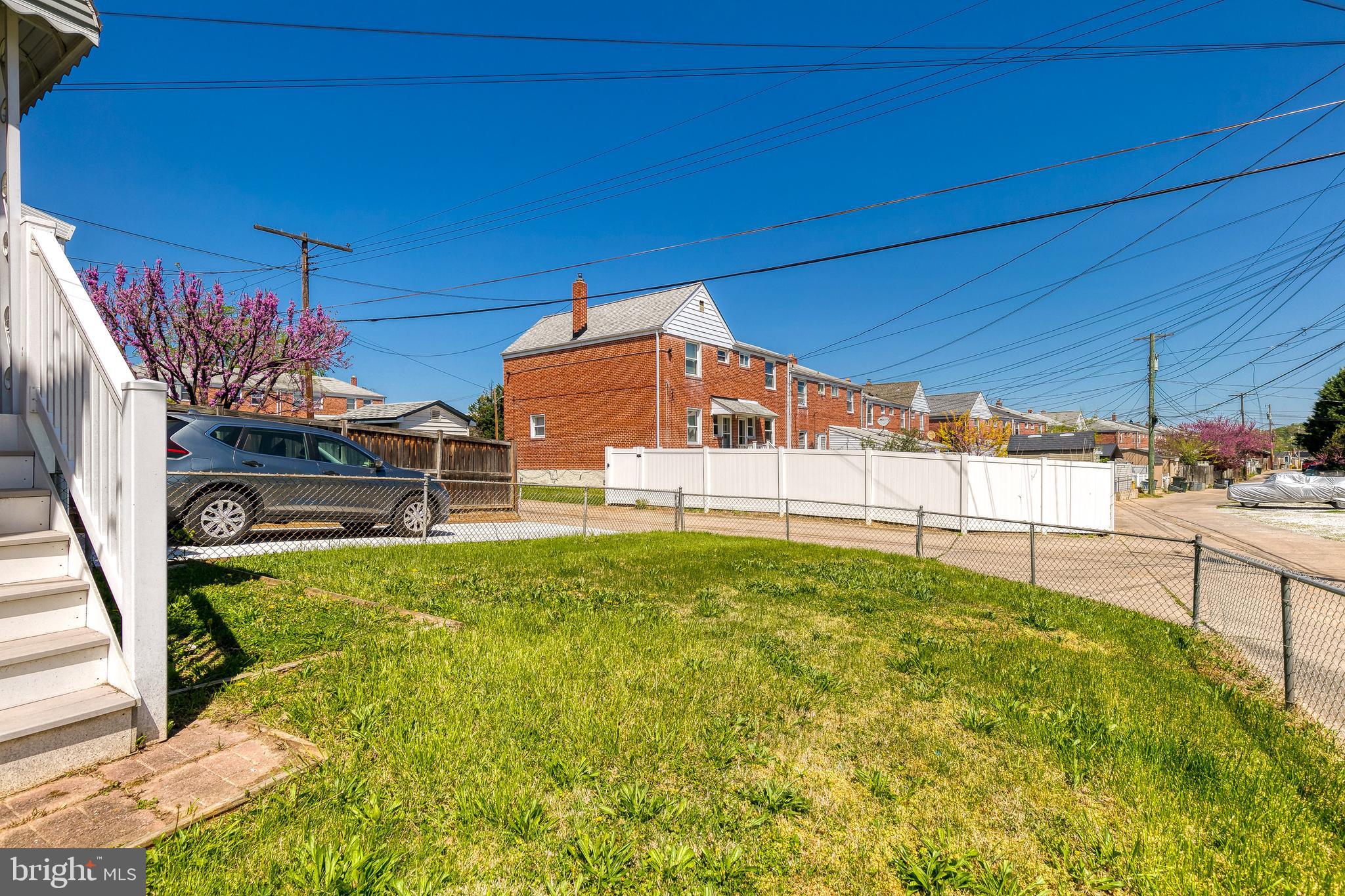 GAYLORD MANOR - Residential Lease