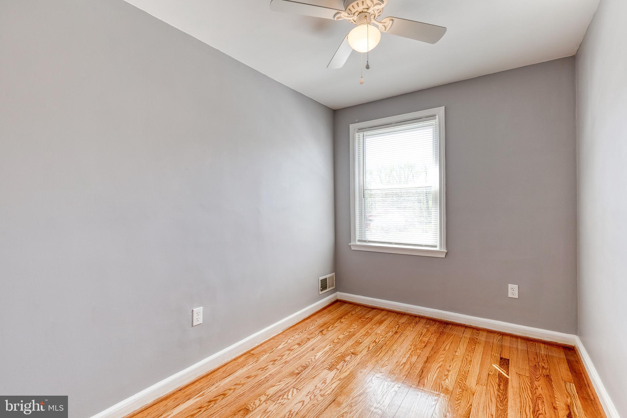 GAYLORD MANOR - Residential Lease