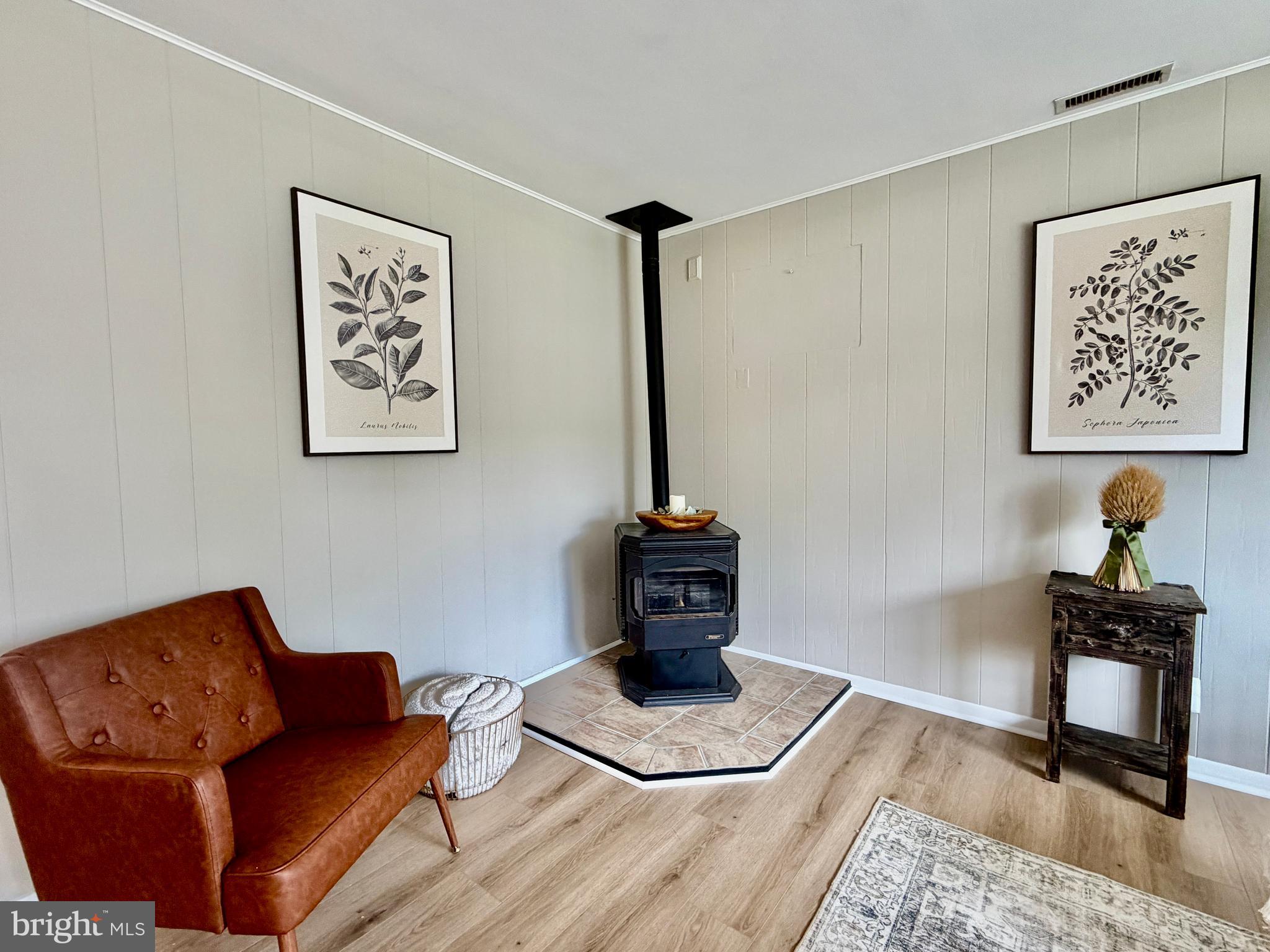 FAIRLESS HILLS - Residential