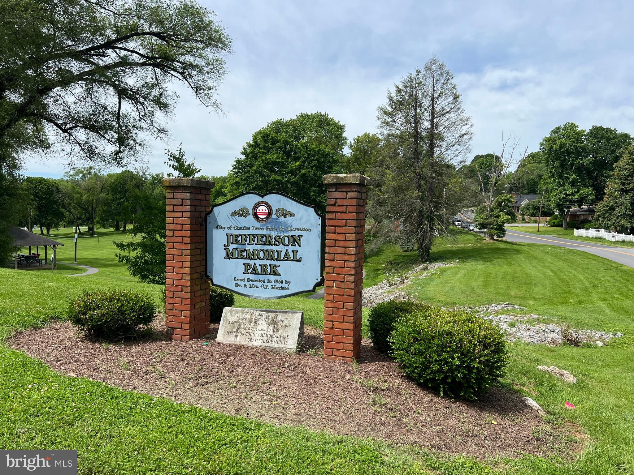 BROOKHAVEN - Residential