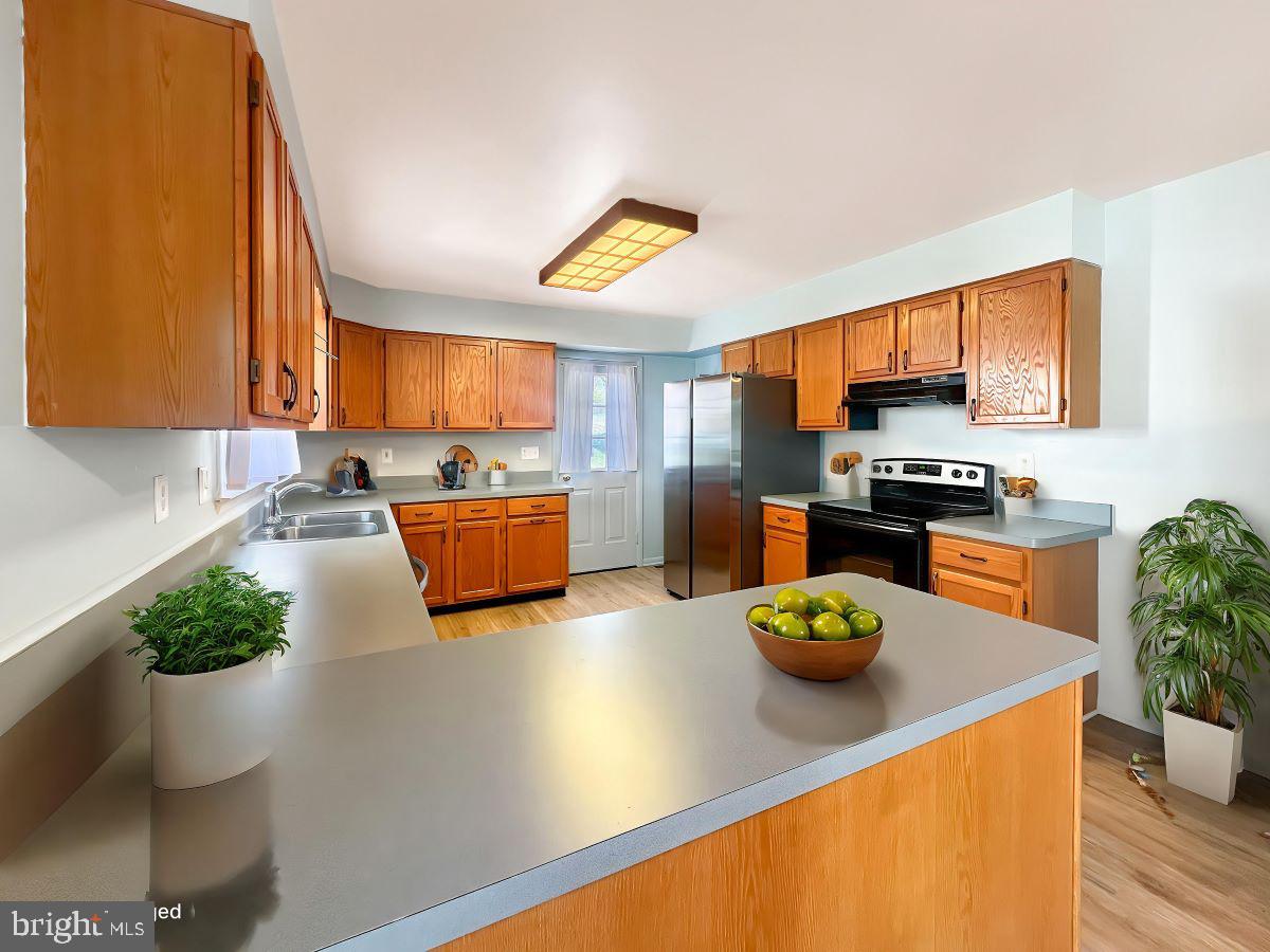 BROOKHAVEN - Residential