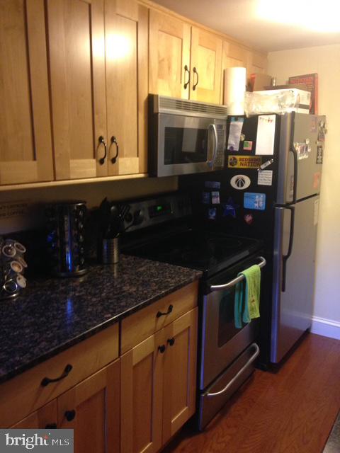 LOGAN/SHAW - Residential Lease