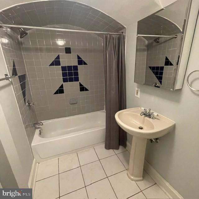 LOGAN/SHAW - Residential Lease