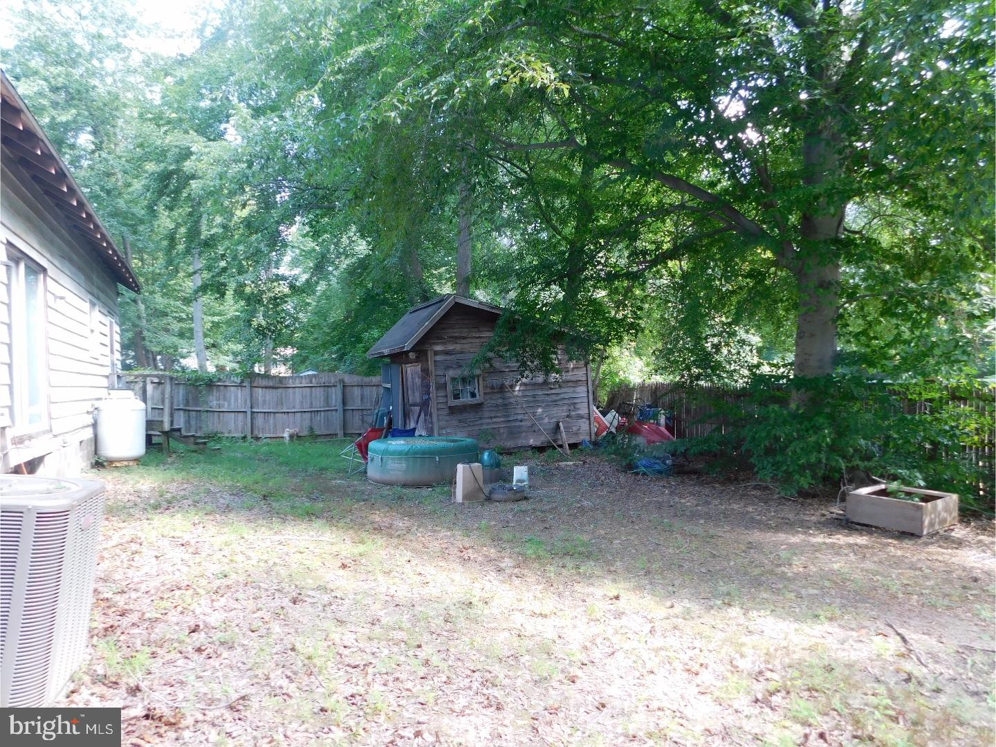 UPLAND VIL - Residential