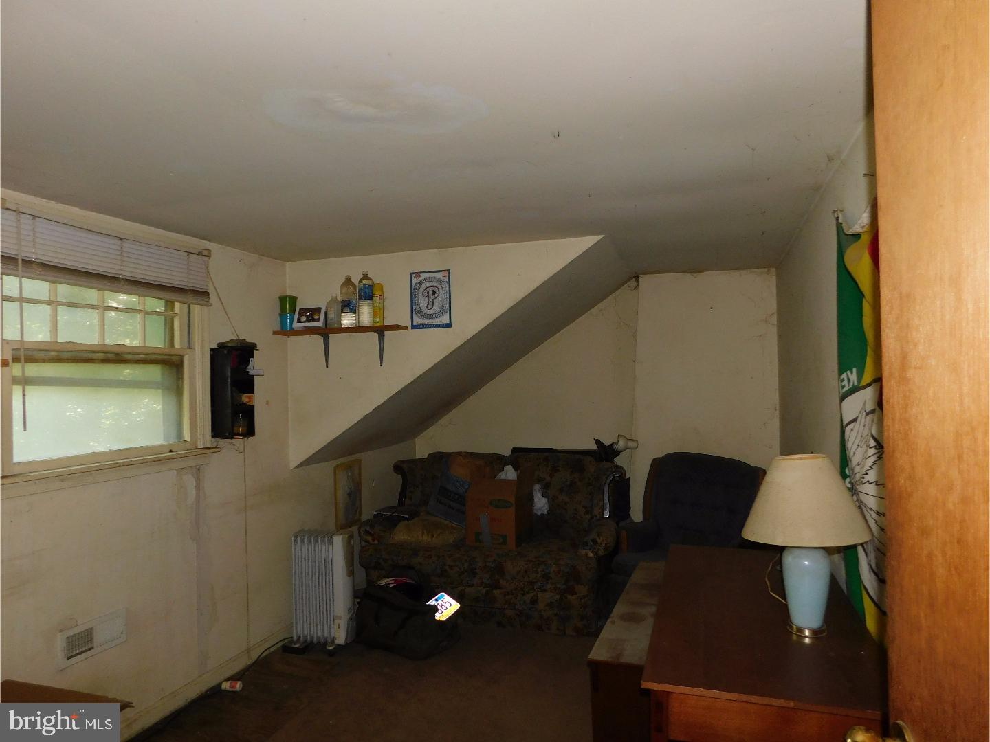 UPLAND VIL - Residential