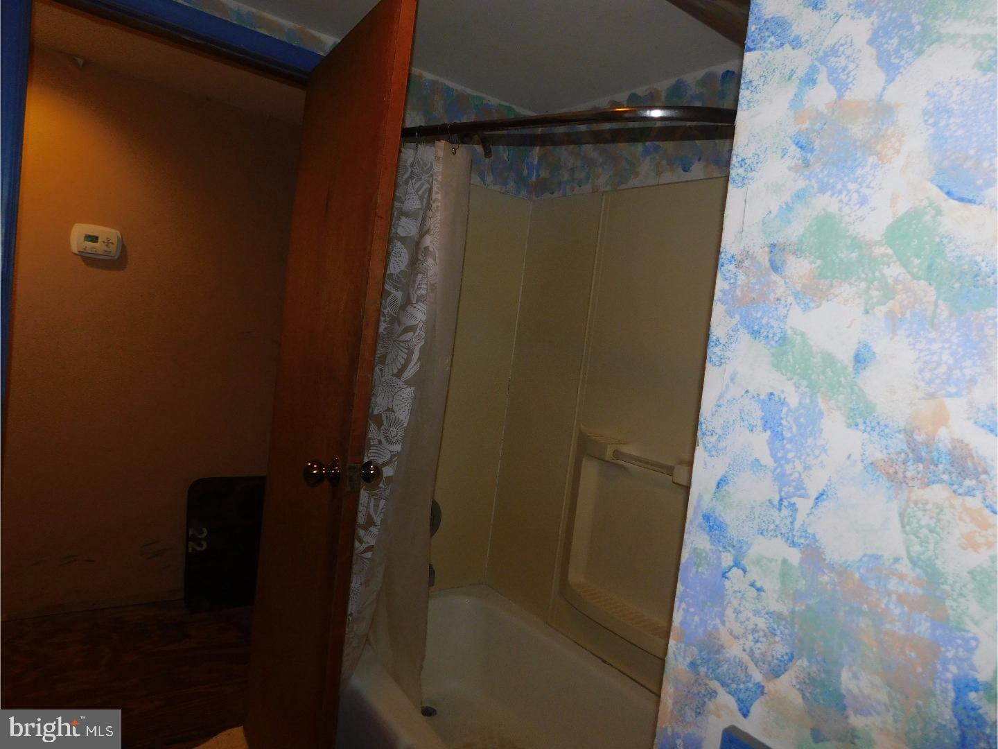 UPLAND VIL - Residential