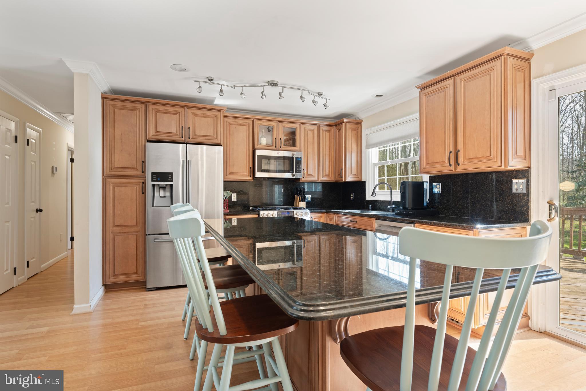 MOTTS RUN ESTATES - Residential