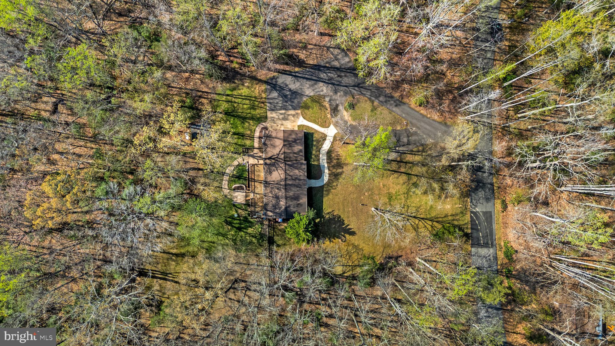 MOTTS RUN ESTATES - Residential