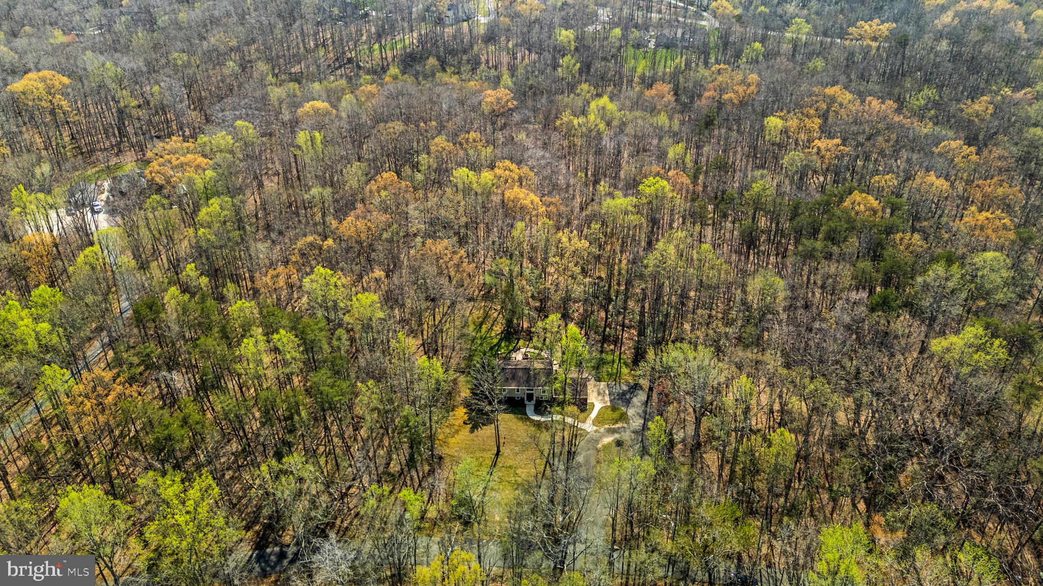 MOTTS RUN ESTATES - Residential