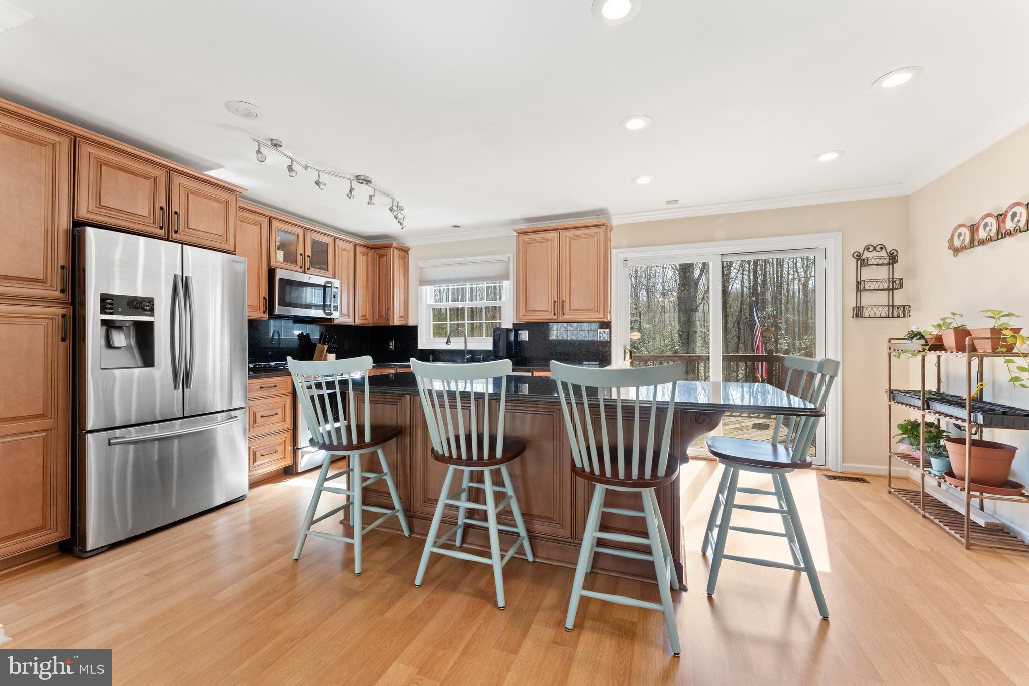 MOTTS RUN ESTATES - Residential