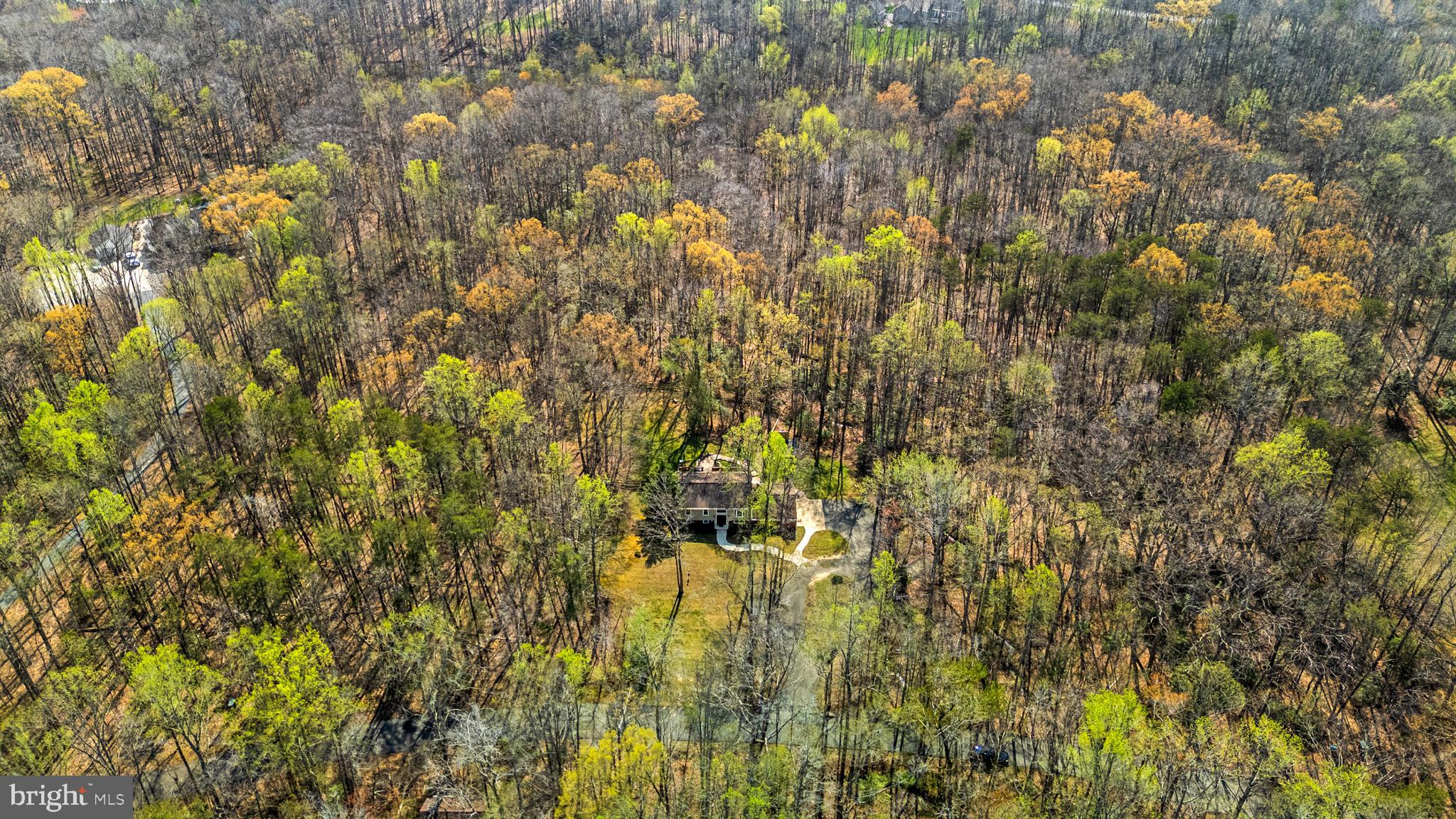 MOTTS RUN ESTATES - Residential