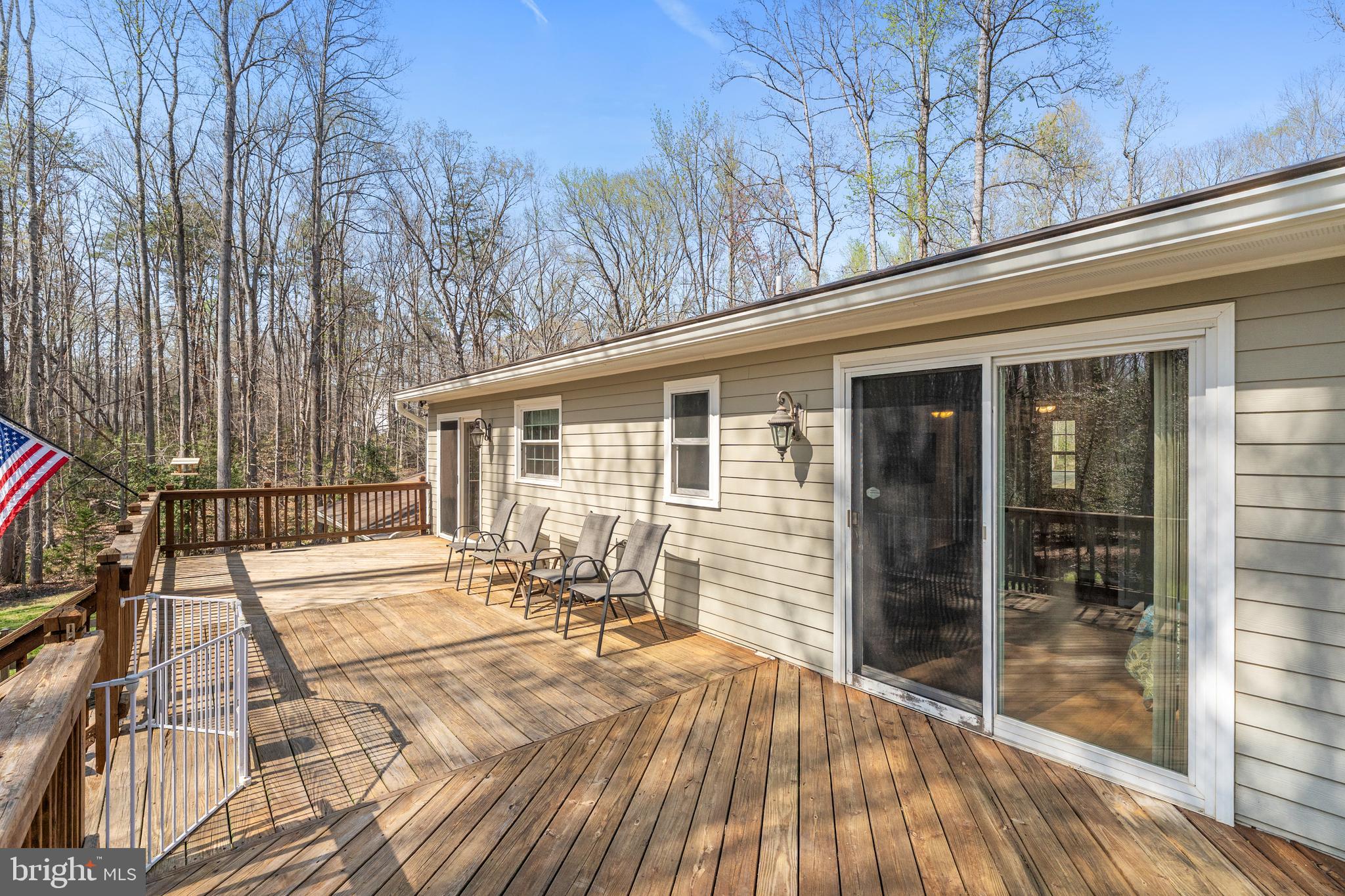 MOTTS RUN ESTATES - Residential