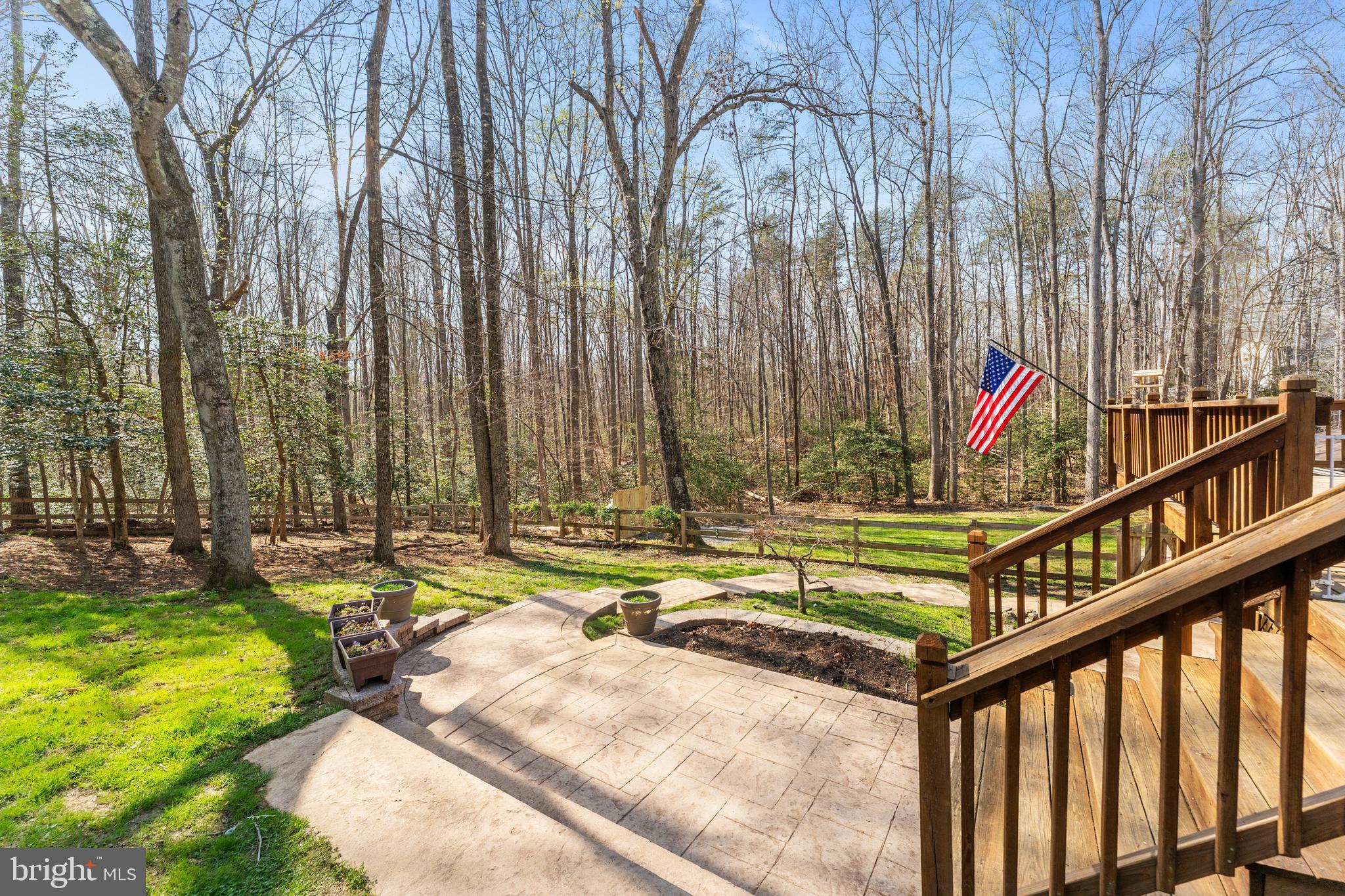 MOTTS RUN ESTATES - Residential