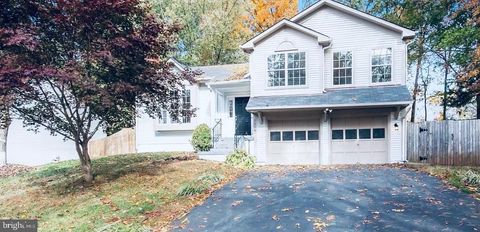 5316 SENTRY LANE WOODBRIDGE VA 22193