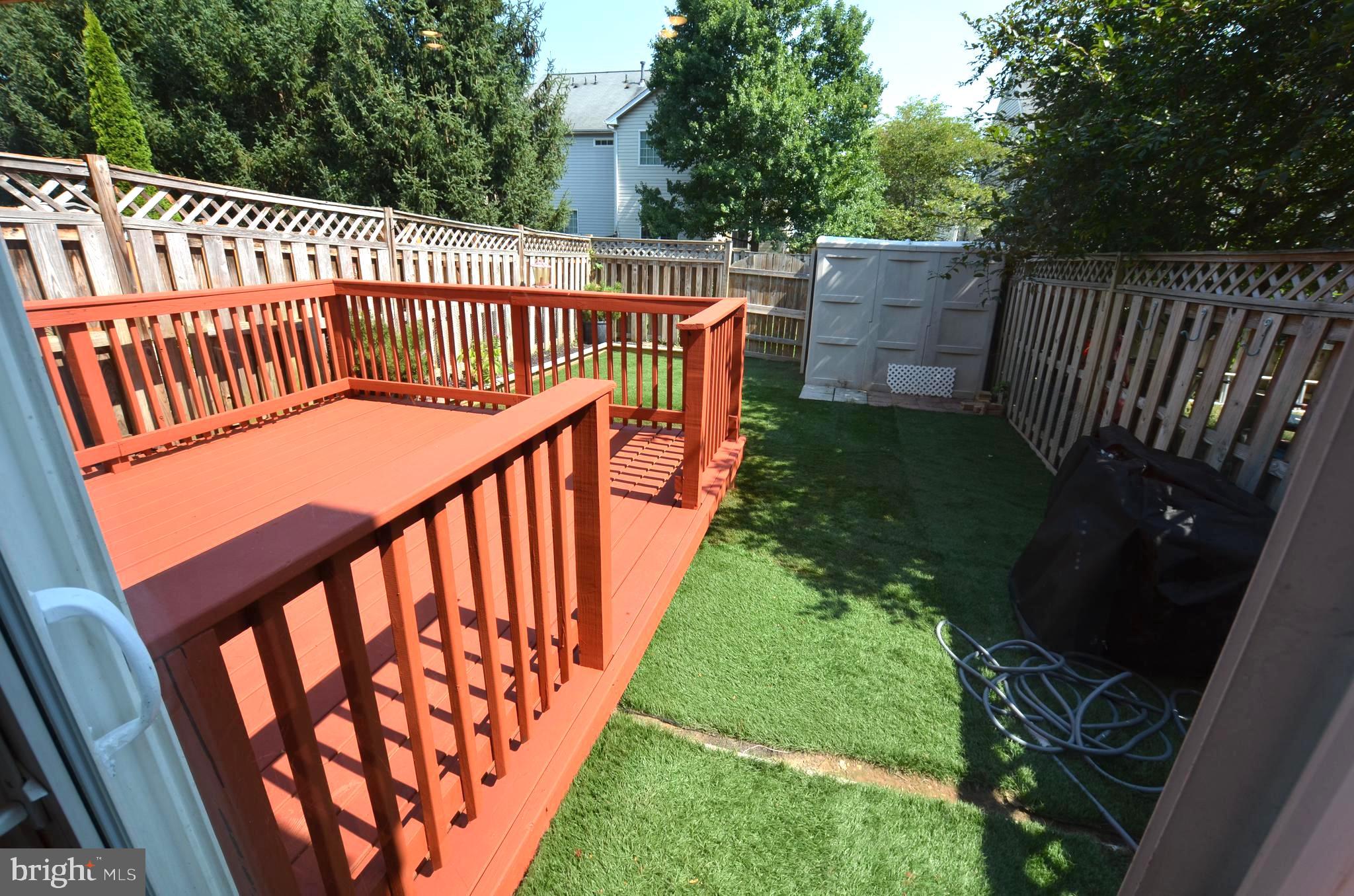 NORTH CROSSING - Residential Lease