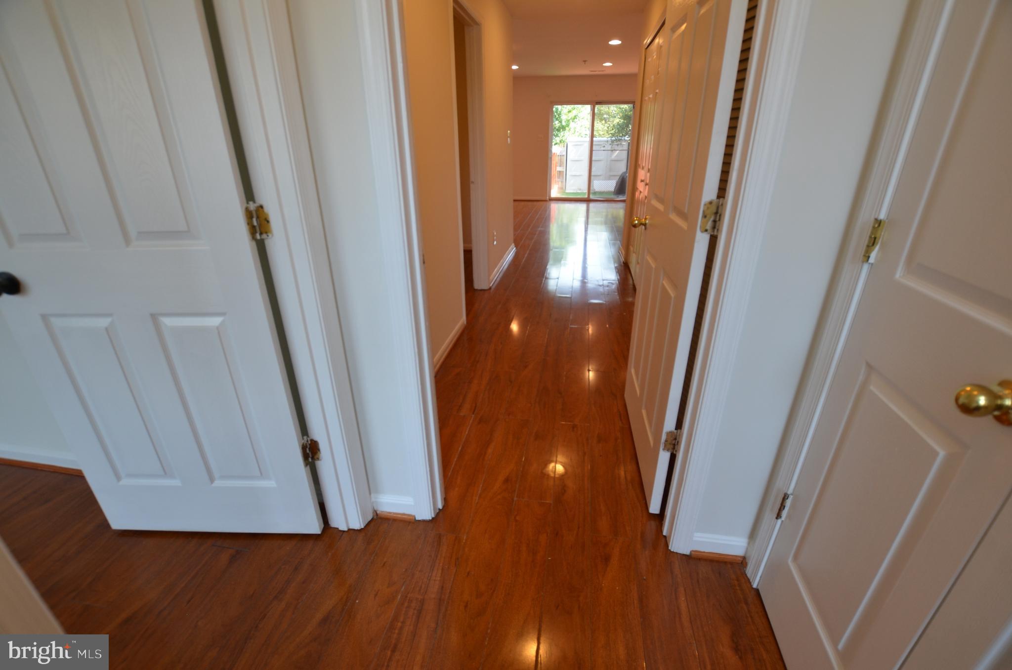 NORTH CROSSING - Residential Lease