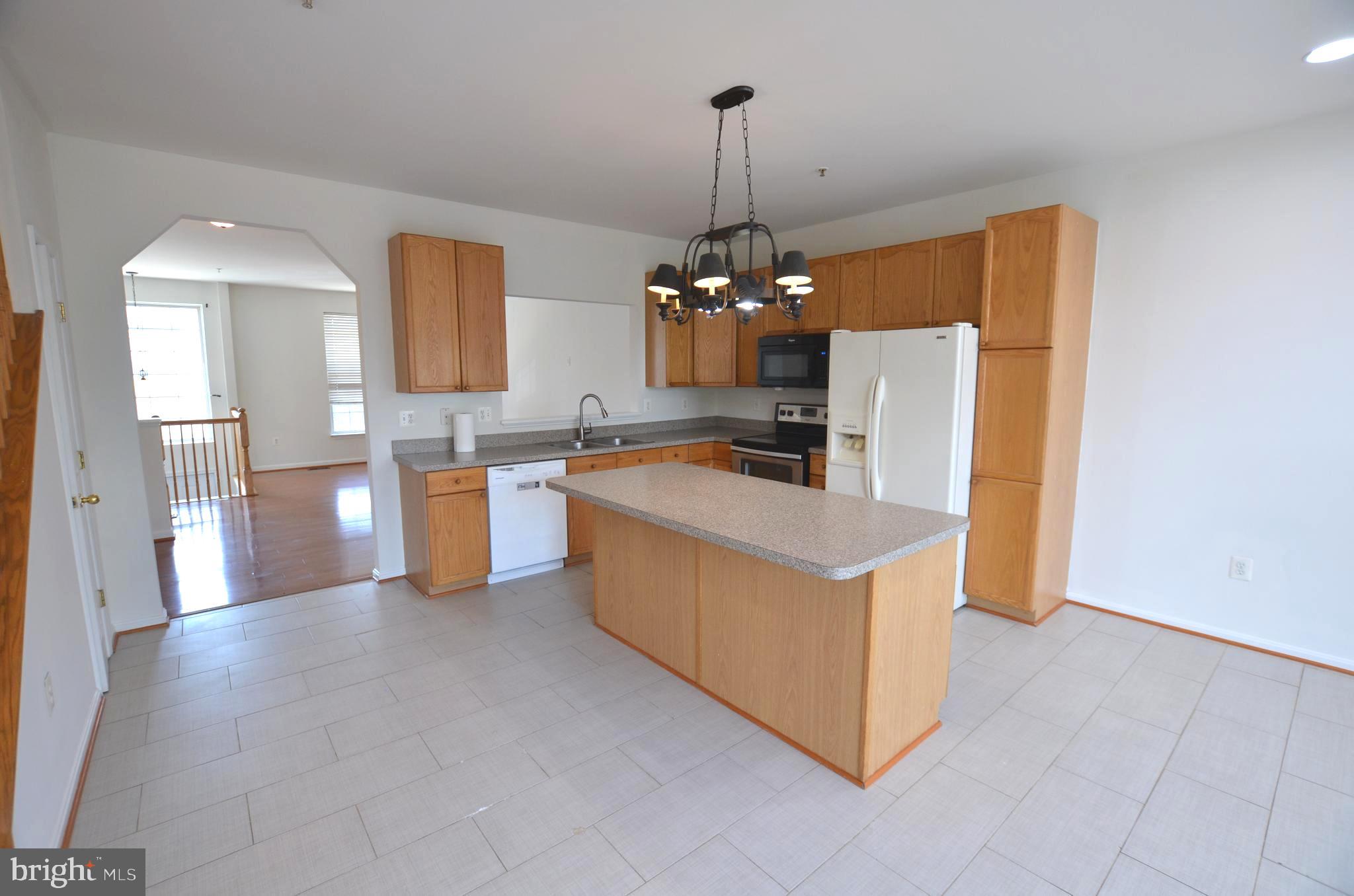 NORTH CROSSING - Residential Lease