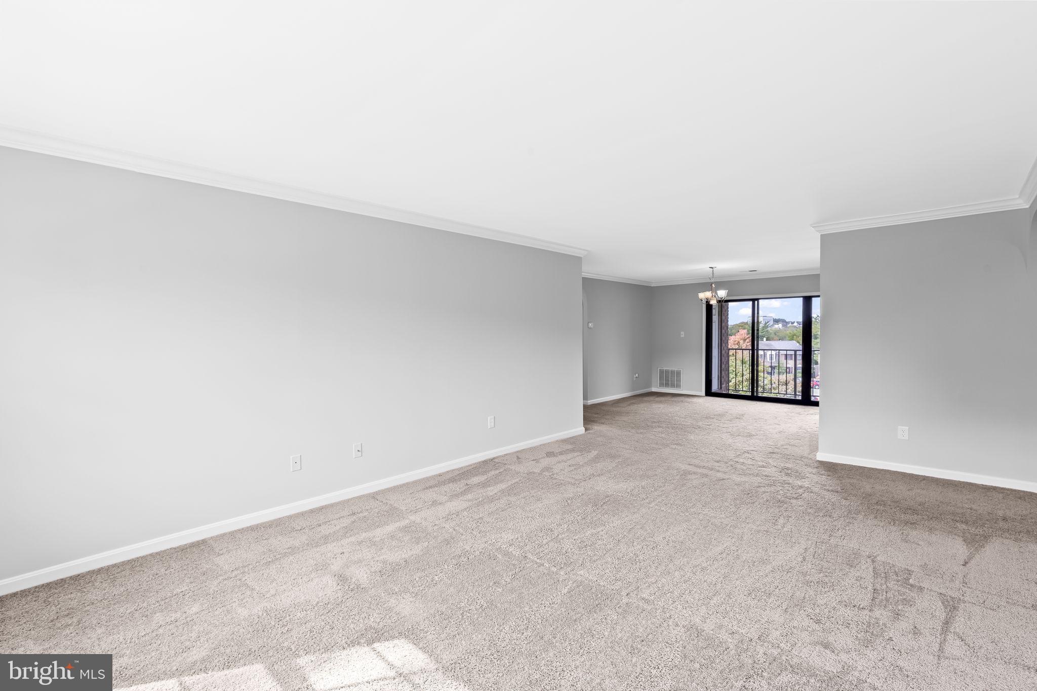 10 CHOATE COURT 10E