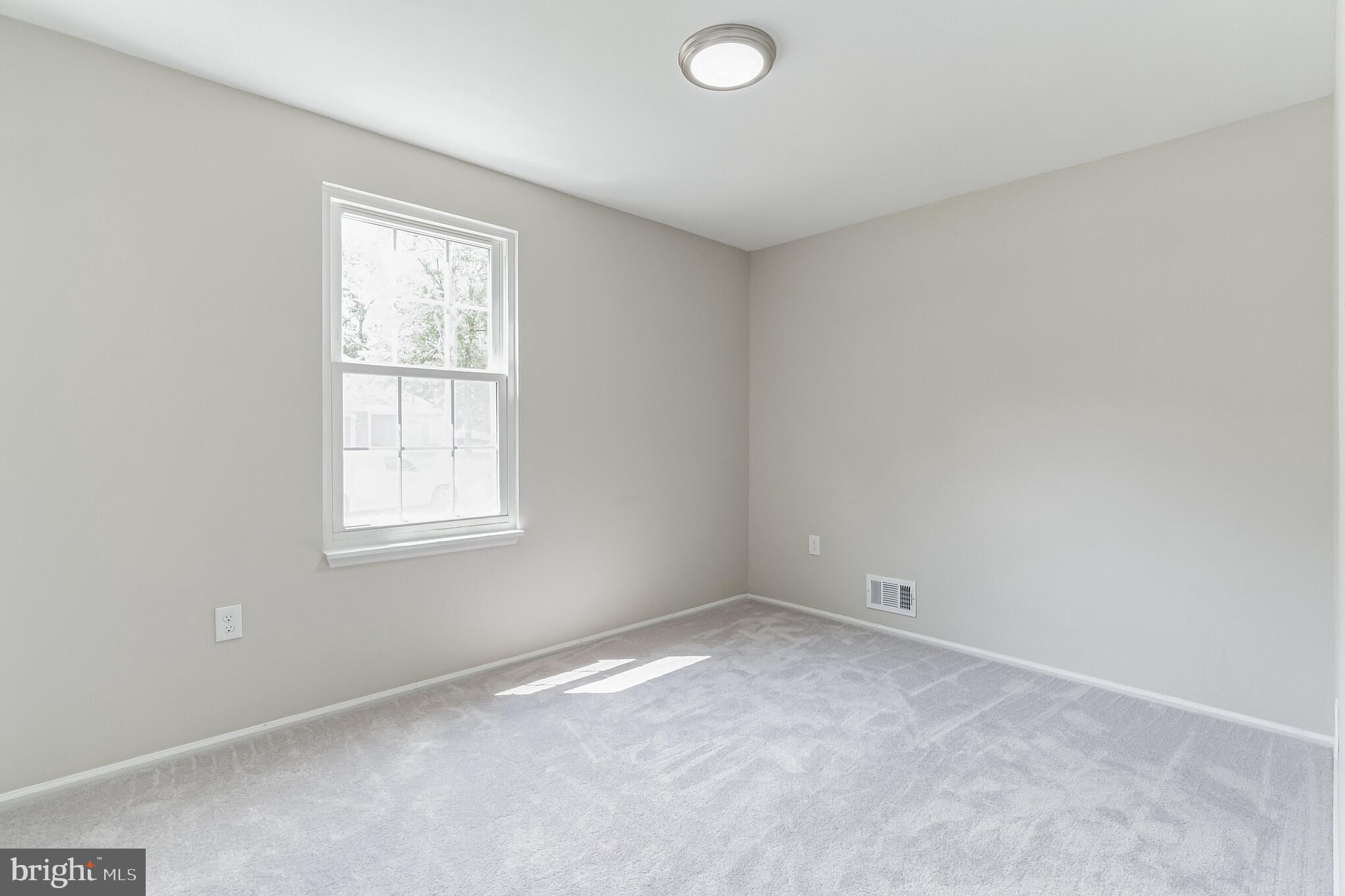 ST CHARLES BANNISTER - Residential