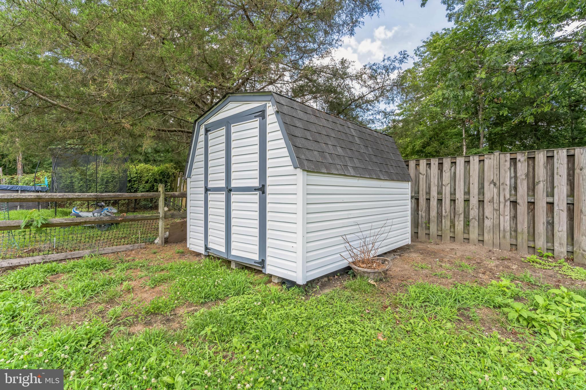 ST CHARLES BANNISTER - Residential