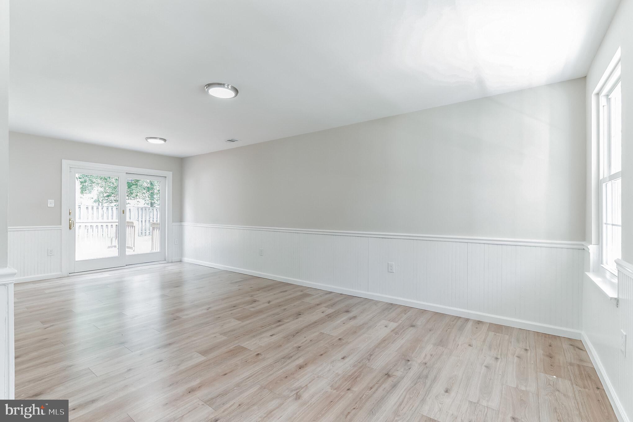 ST CHARLES BANNISTER - Residential