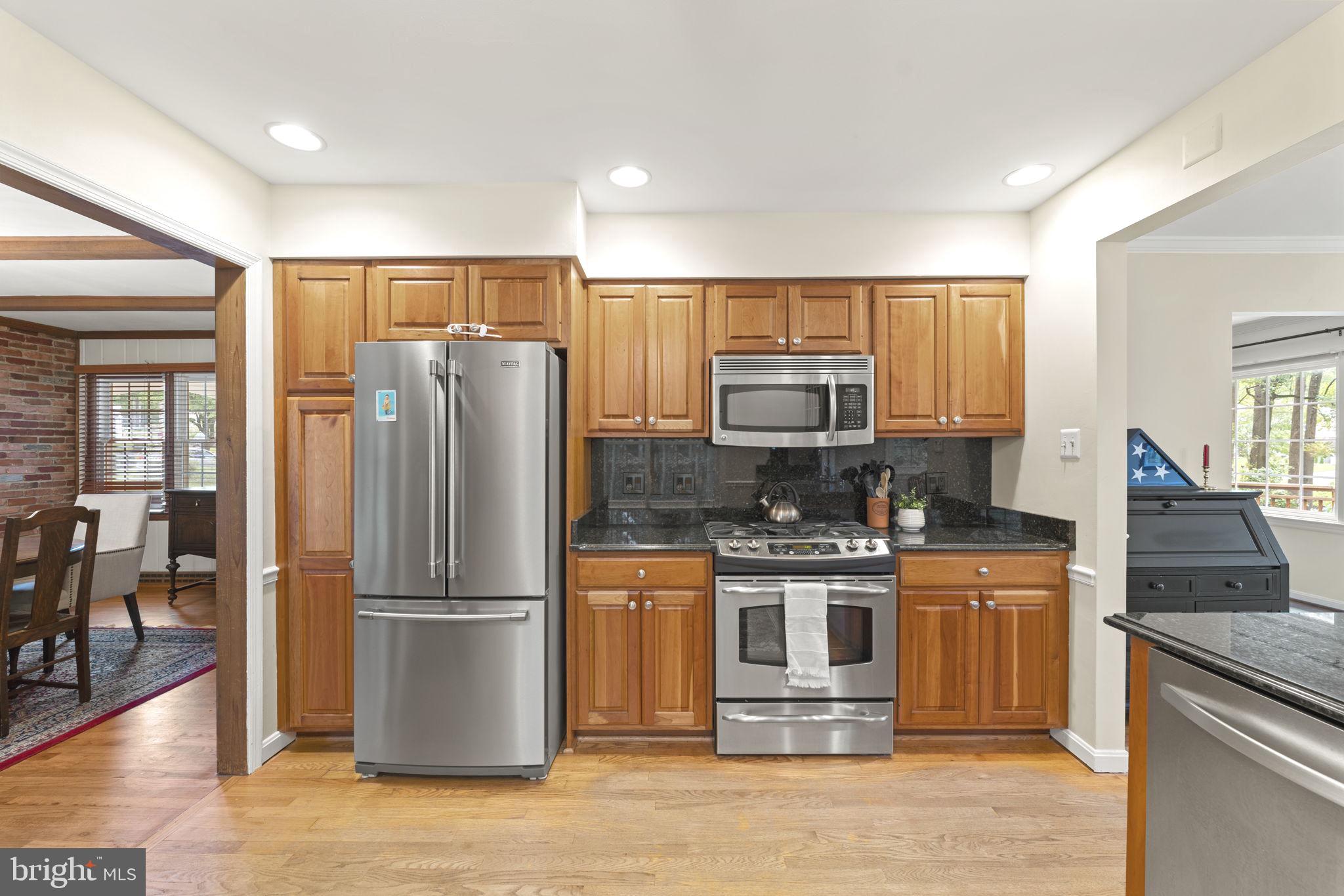 CAMELOT - Residential