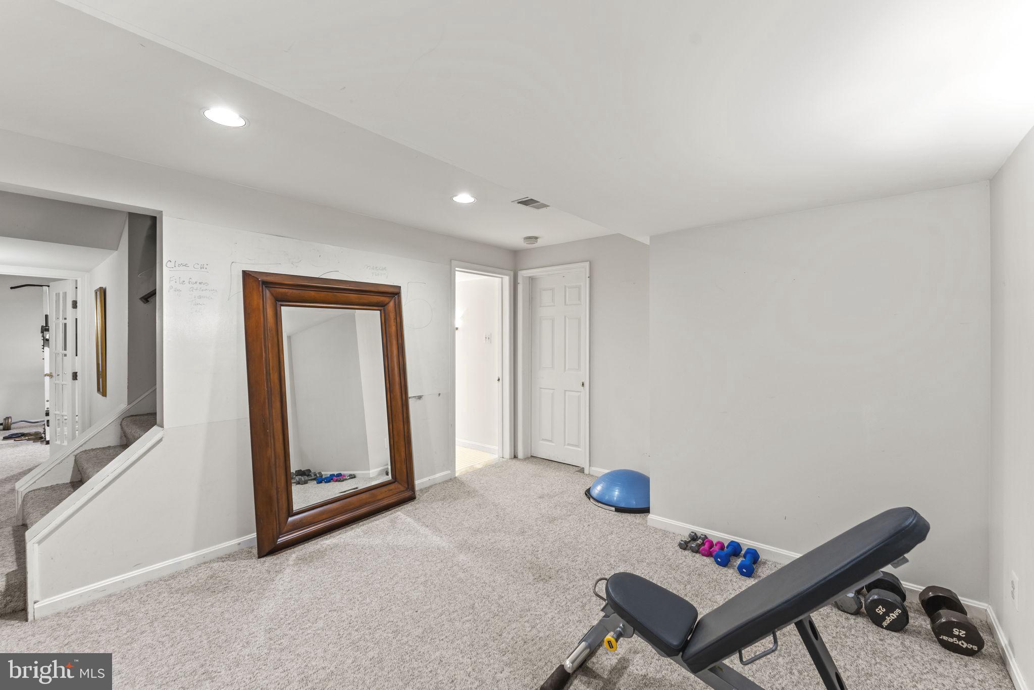 CAMELOT - Residential