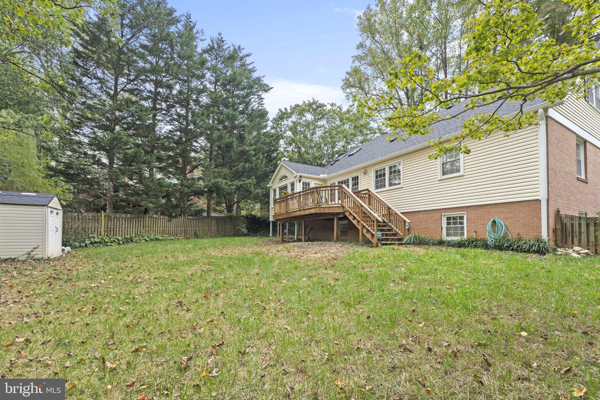 CAMELOT - Residential