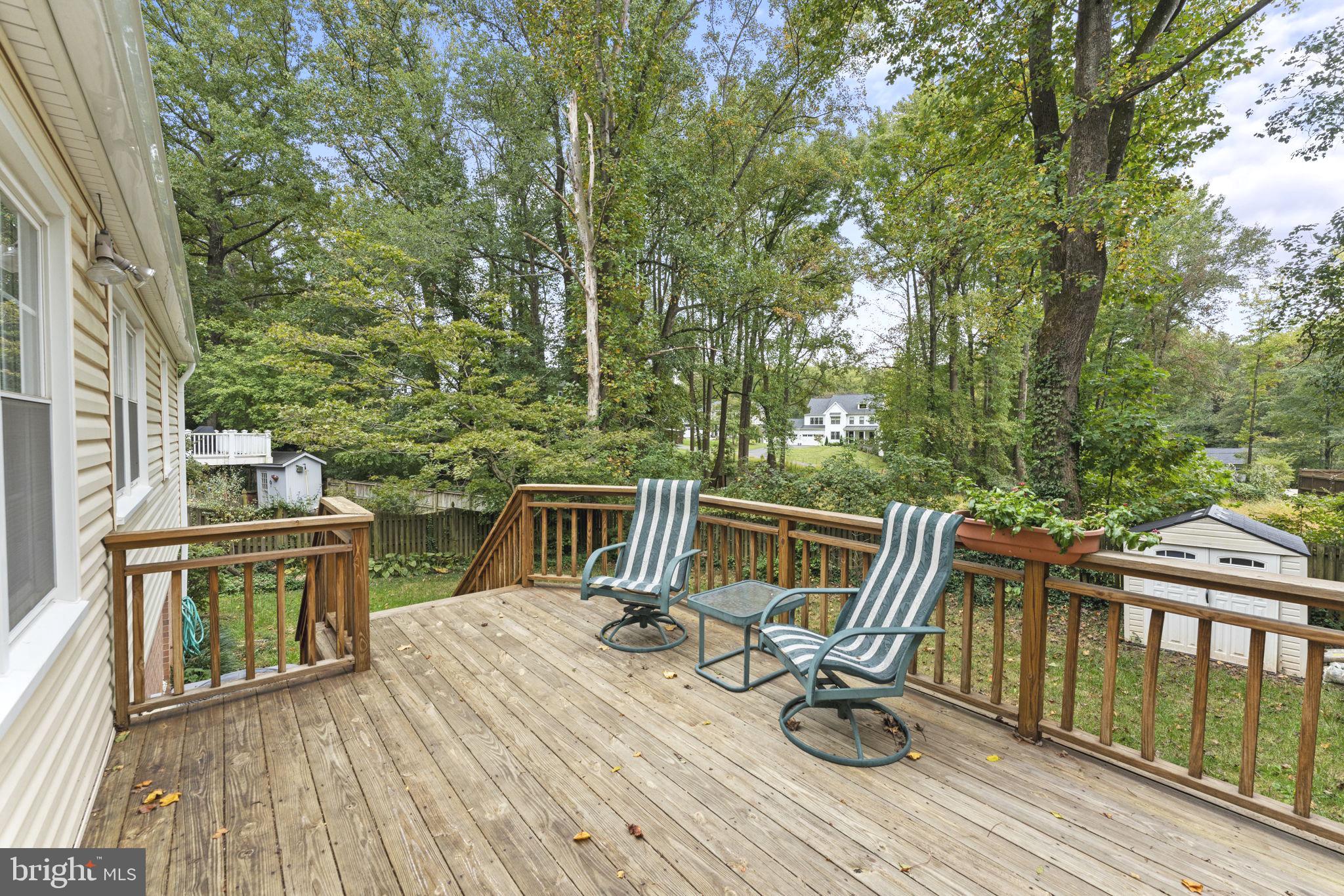 CAMELOT - Residential