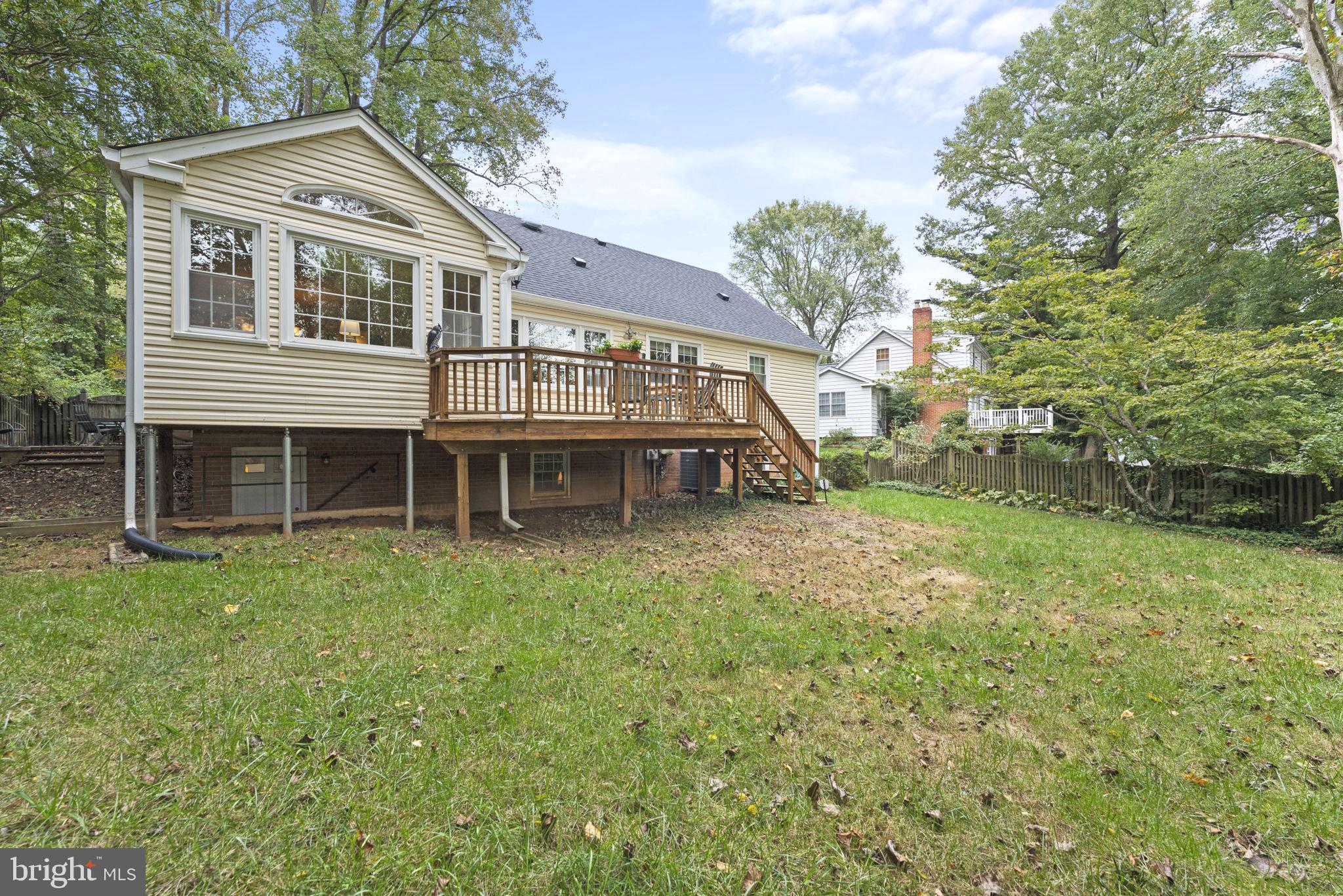 CAMELOT - Residential