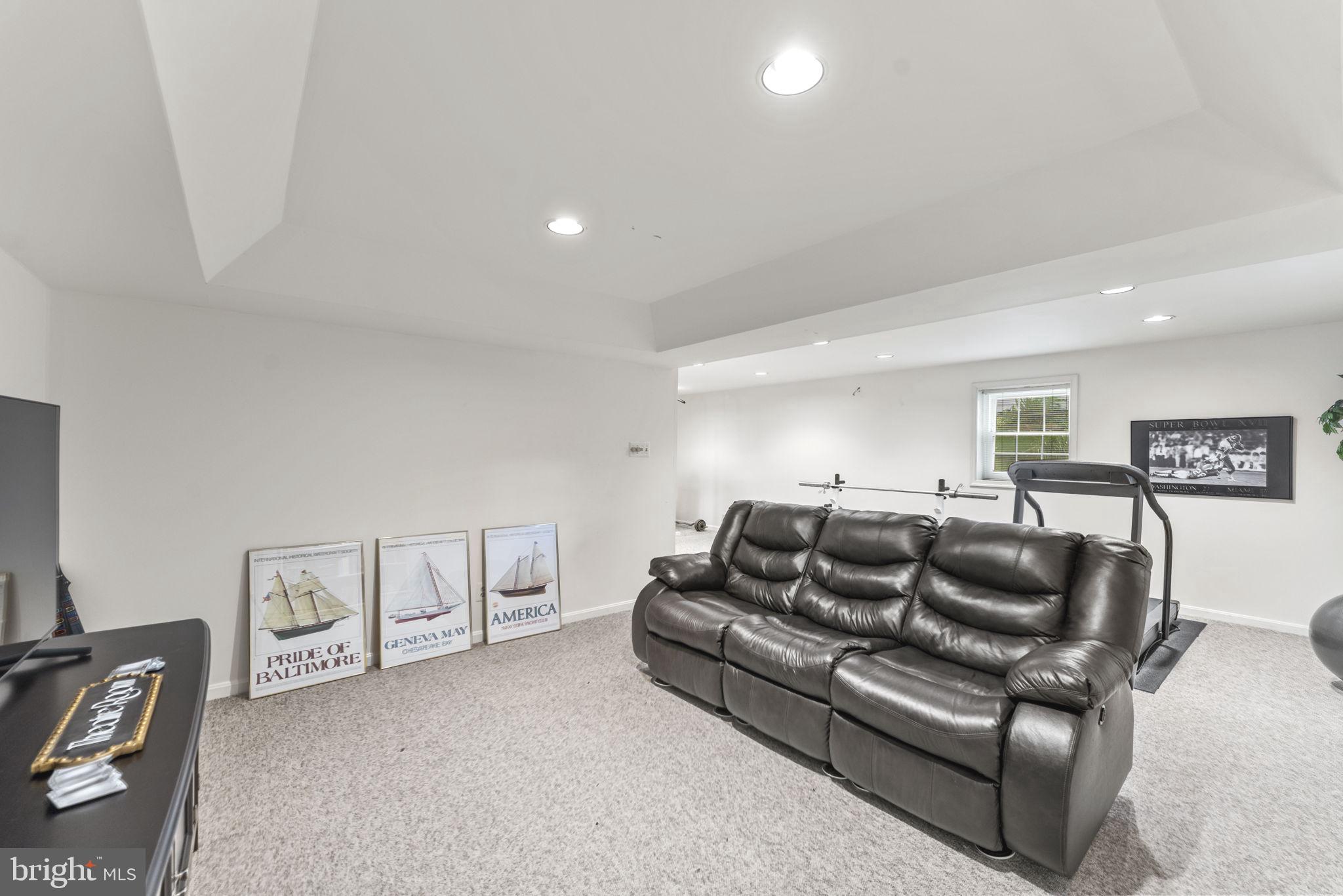 CAMELOT - Residential